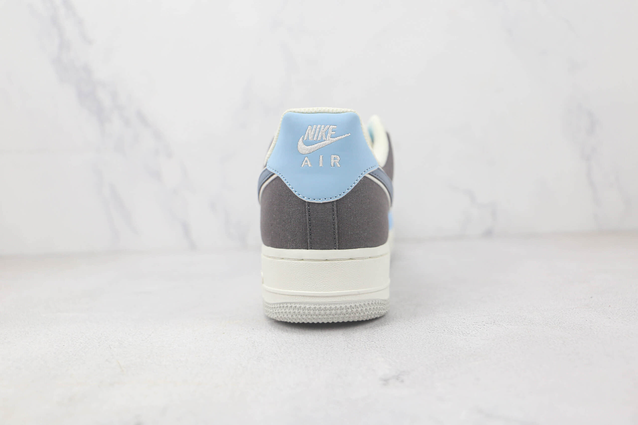 耐克Nike Air Force 1 Low 07莆田纯原复刻版本低帮空军一号蓝灰棕三色拼接板鞋内置气垫 货号：DG2296-024