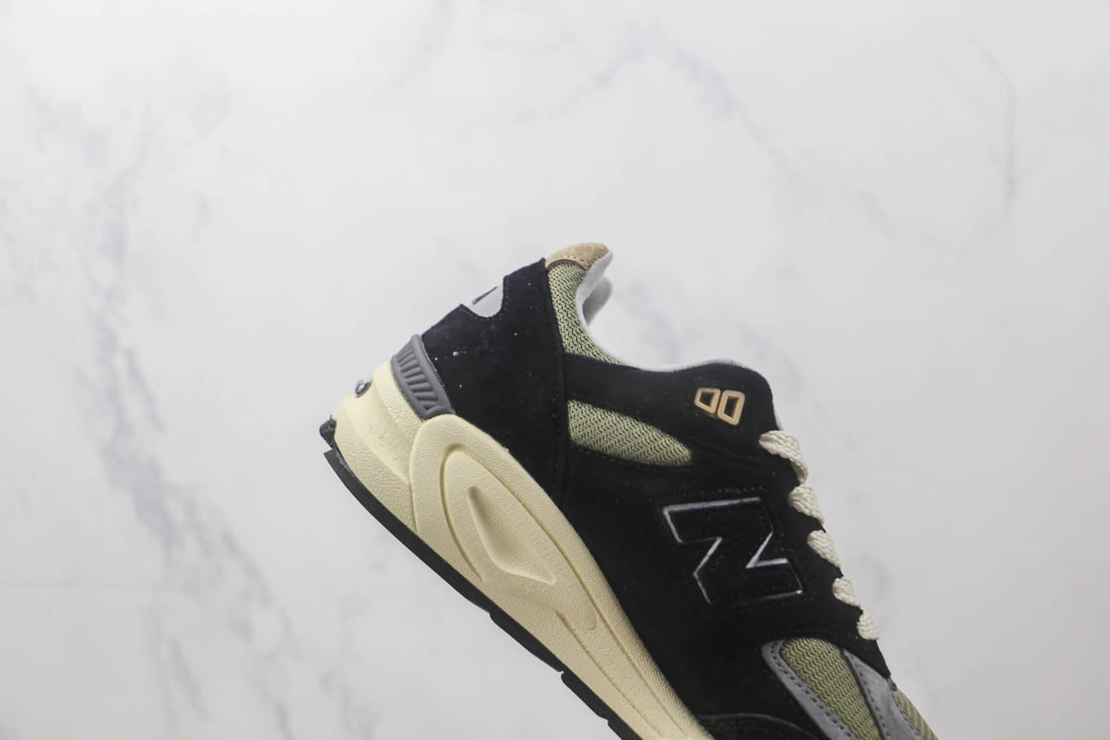 新百伦New Balance 990莆田纯原复刻版本NB990黑灰色复古跑鞋原标原盒 货号：M990TE2