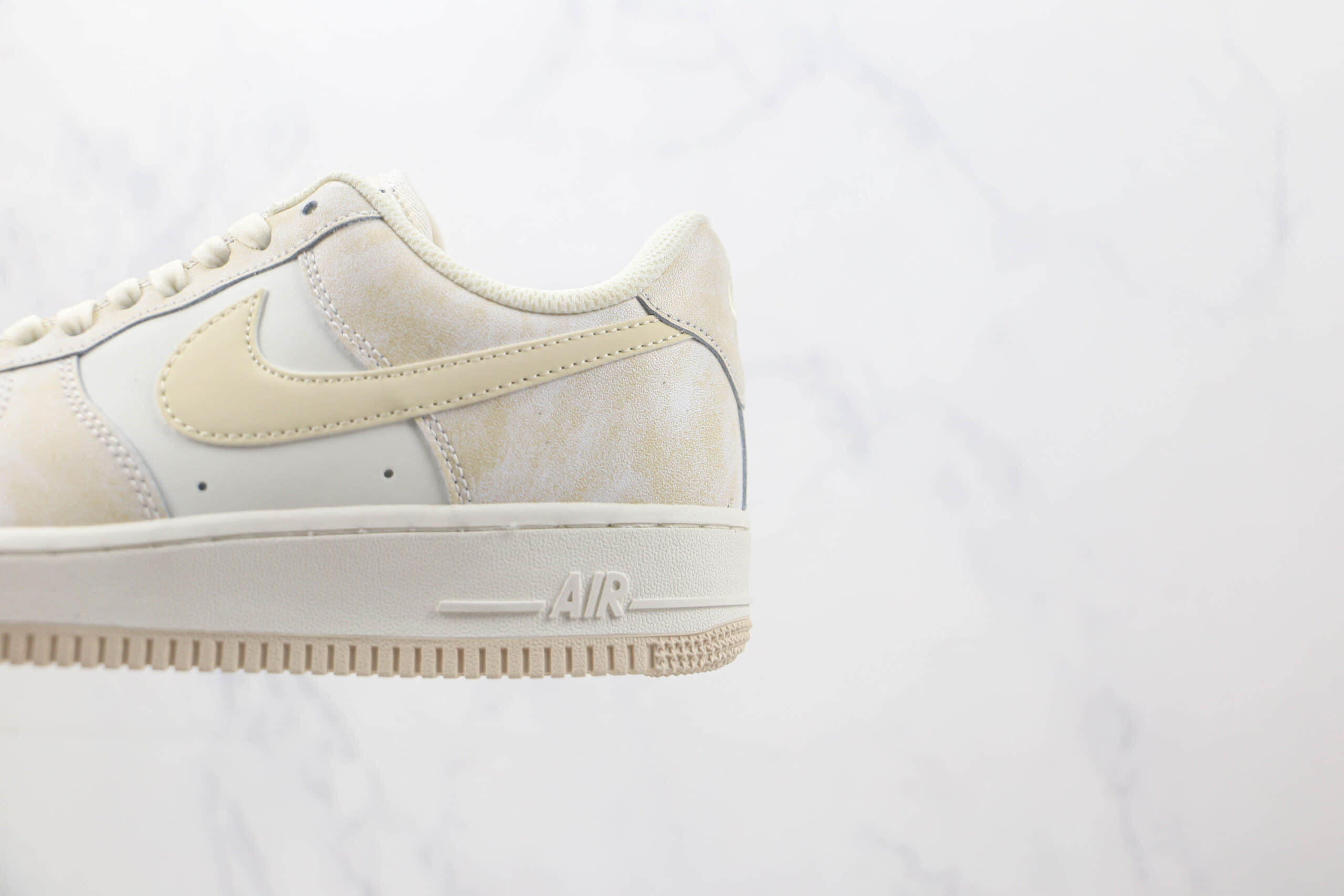 耐克Nike Air Force 1’07莆田天花板复刻版本低帮空军一号AF1岩石杏色板鞋原楦原纸板 货号：KP6936-669