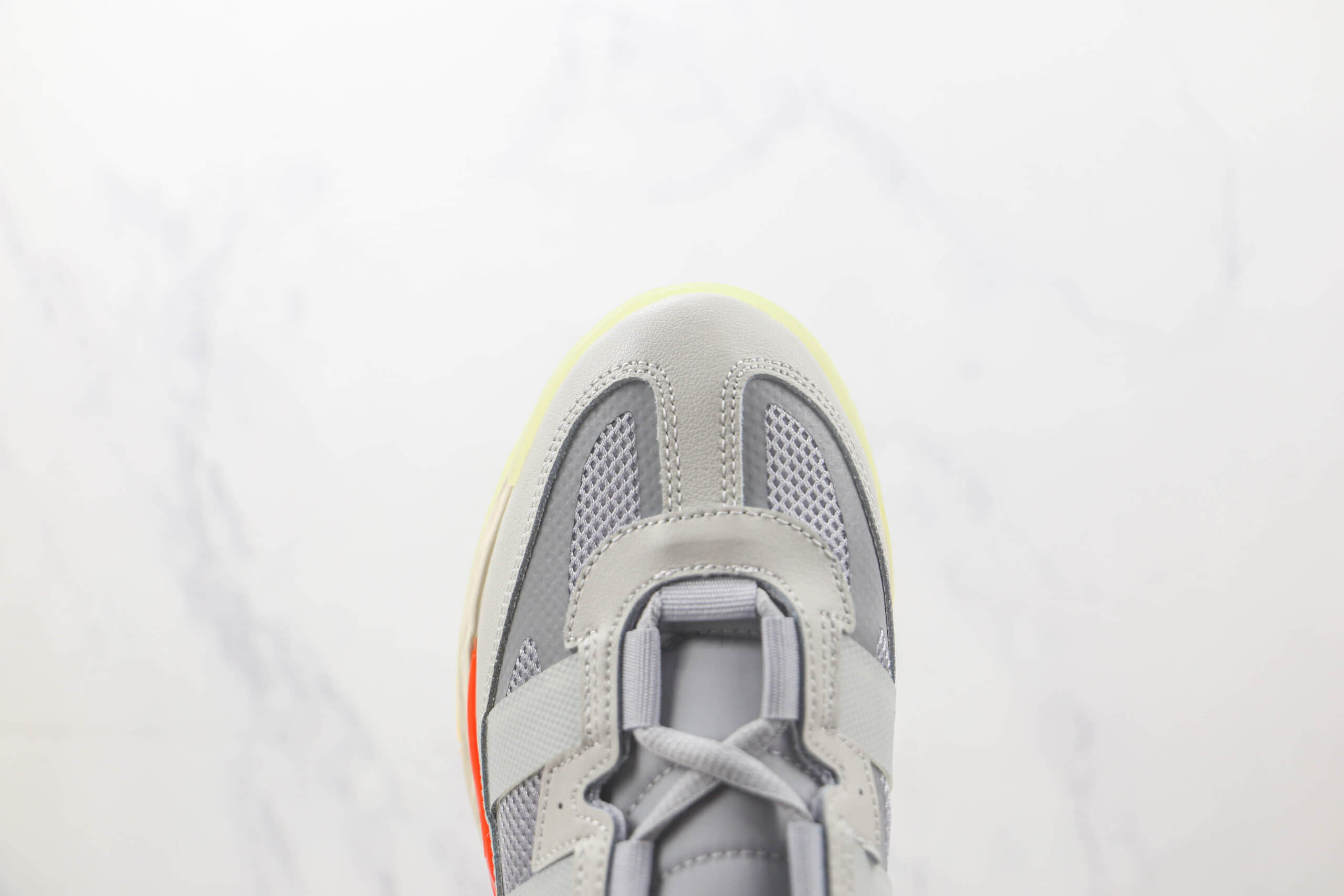 阿迪达斯adidas Originals Niteball纯原版本三叶草街球风格红白色篮球鞋 阿迪达斯复古篮球鞋 货号：GY8565