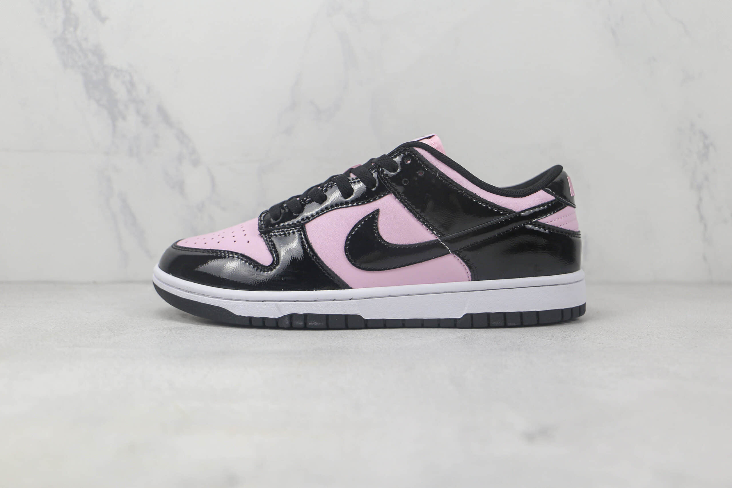 耐克Nike Dunk Low Pink Black莆田纯原复刻版本低帮SB DUNK黑粉色板鞋原档案数据开发 货号：DJ9955-600