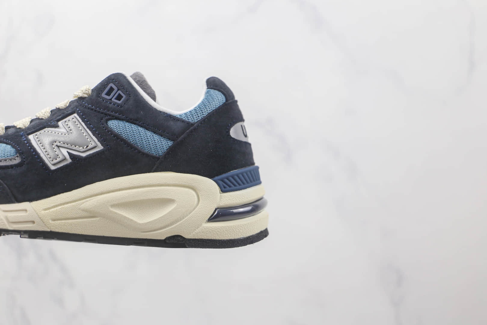新百伦New Balance 990纯原版本复古NB990休闲慢跑鞋 新百伦NB990复古美产老爹鞋 货号：M990TB2