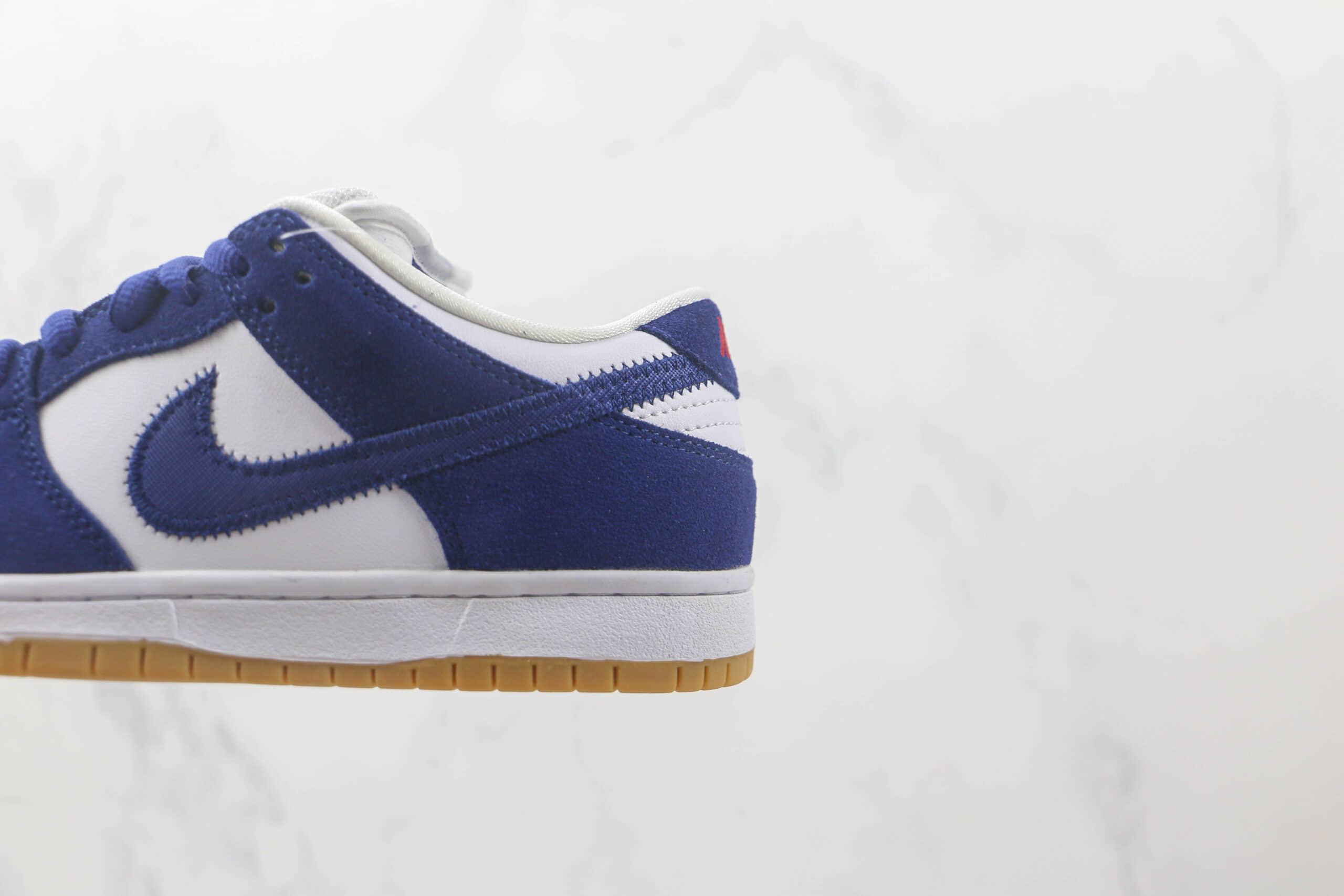 耐克Nike SB Dunk Low Dunk Pro PRM Los Angeles Dodgers纯原版本低帮SB DUNK白蓝色洛杉矶道奇板鞋 耐克DUNK厚鞋舌板鞋 货号：DO9395-400