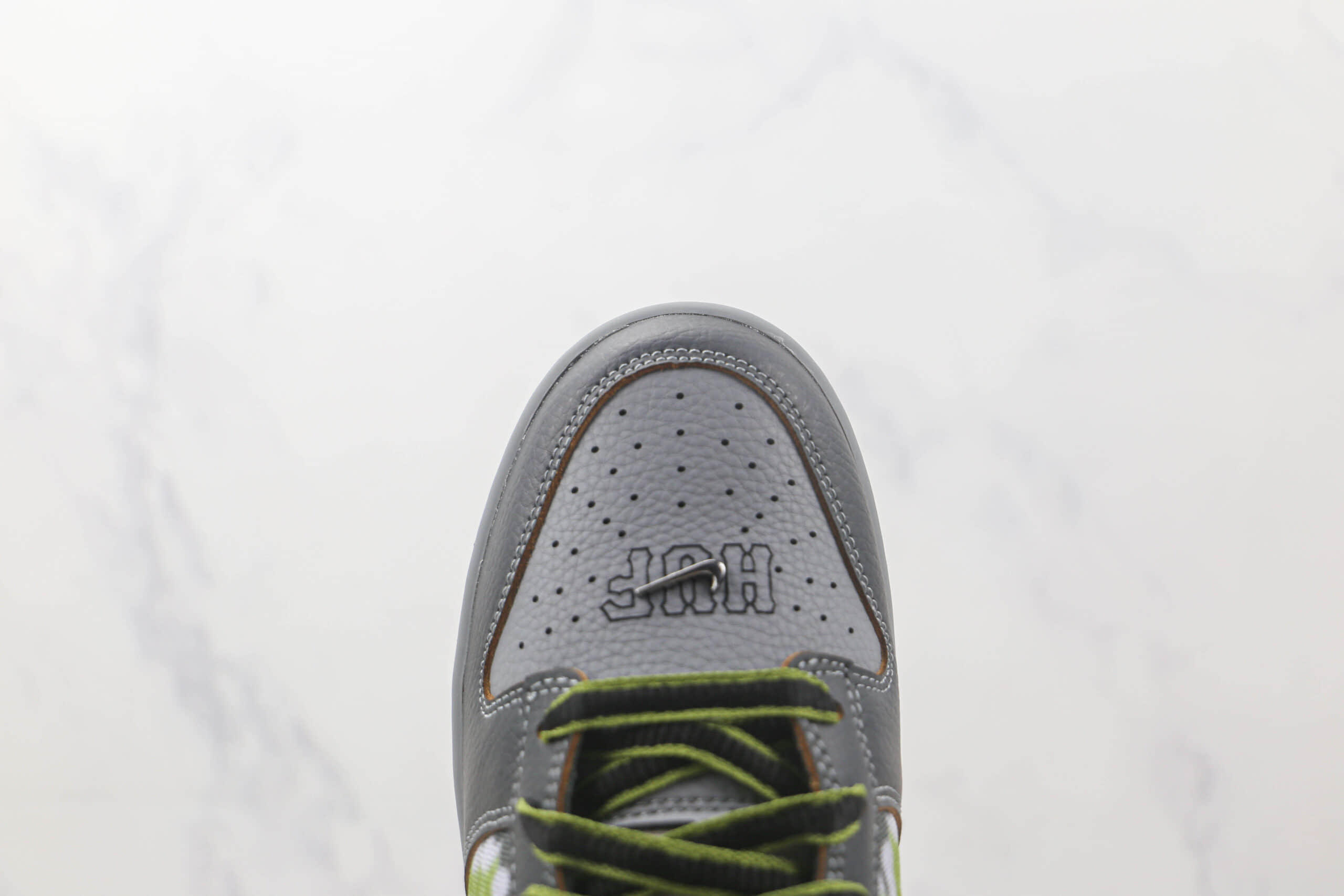 耐克Nike SB Dunk Low Dunk纯原版本低帮SB DUNK灰绿色板鞋 耐克DUNK鞋货源 货号：FD8775-002
