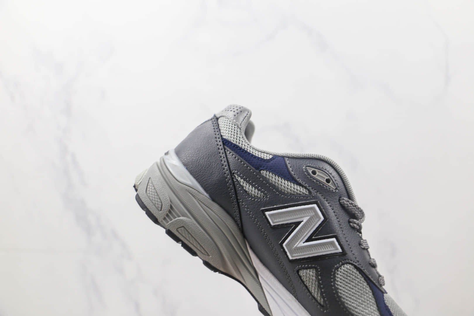 新百伦New Balance 990纯原版本NB990灰色复古慢跑鞋 NB990复古老爹鞋 货号：M990GJ3