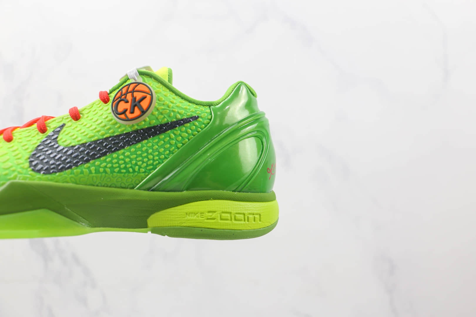耐克Nike Kobe Protro V科比6代青蜂侠配色实战篮球鞋 科比6代碳板篮球鞋 货号：CW2190-300