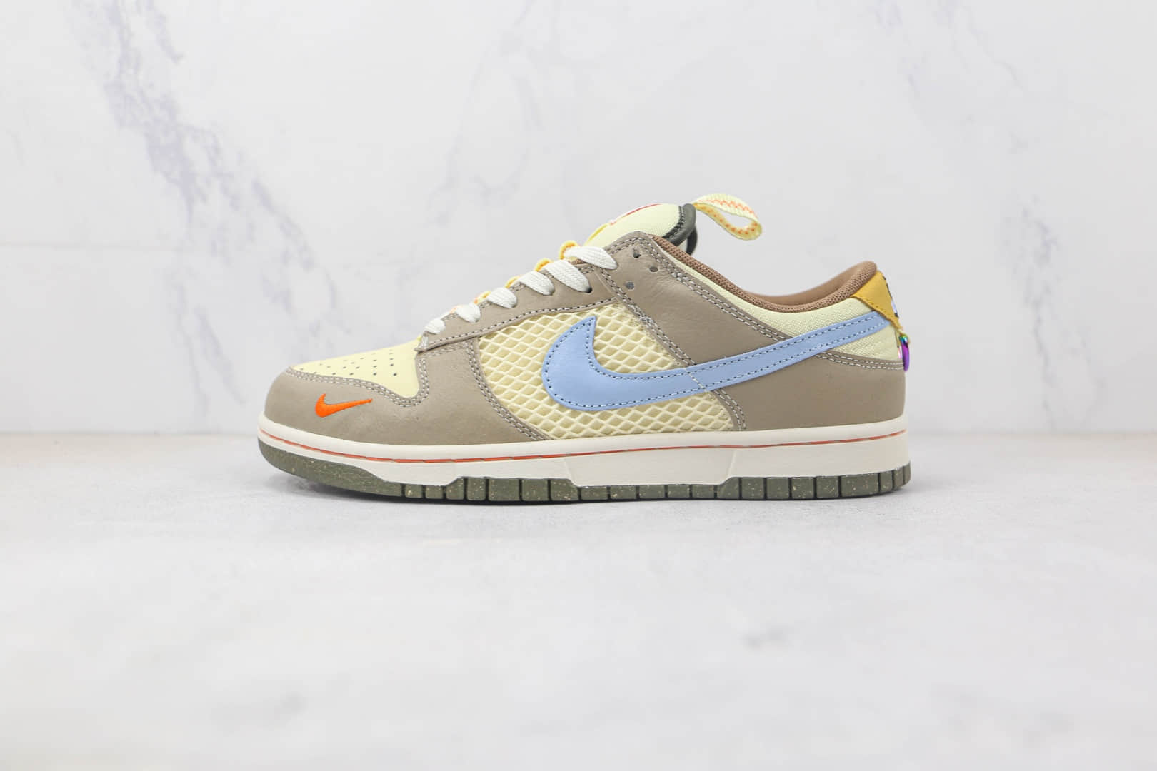 耐克Nike Dunk Low Retro Cartoon纯原版本低帮DUNK棕黄色卡通印花板鞋 耐克DUNK工厂货源 货号：DX6038-741