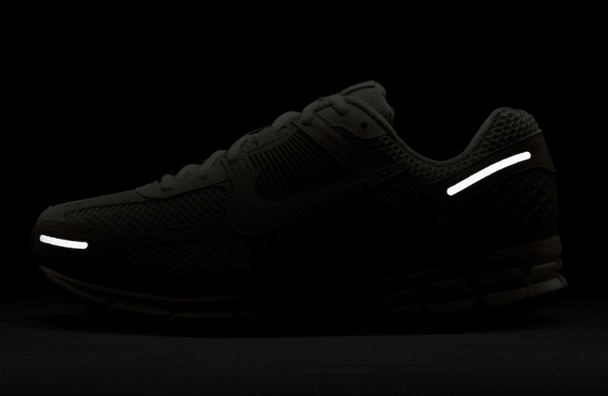 复古氛围满满！Nike Zoom Vomero 5新配色即将发售！ 货号：FB8825-111