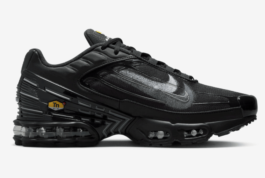 喷漆Swoosh！复古跑鞋Air Max Plus 3新配色即将登场！ 货号：FD0659-001