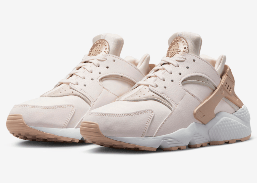 抢眼“玫瑰金”！Nike Air Huarache新配色曝光！ 货号：DV6017-600