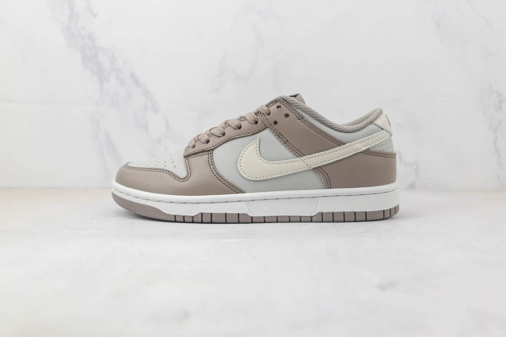 耐克Nike SB Dunk Low Dunk纯原版本SB DUNK灰色休闲板鞋 耐克DUNK工厂 货号：FD0792-001