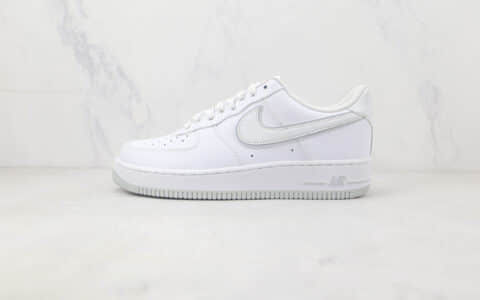 耐克Nike Air Force 1 Low 07纯原版本空军一号白灰色板鞋 耐克空军一号校园板鞋 货号：DV0788-100