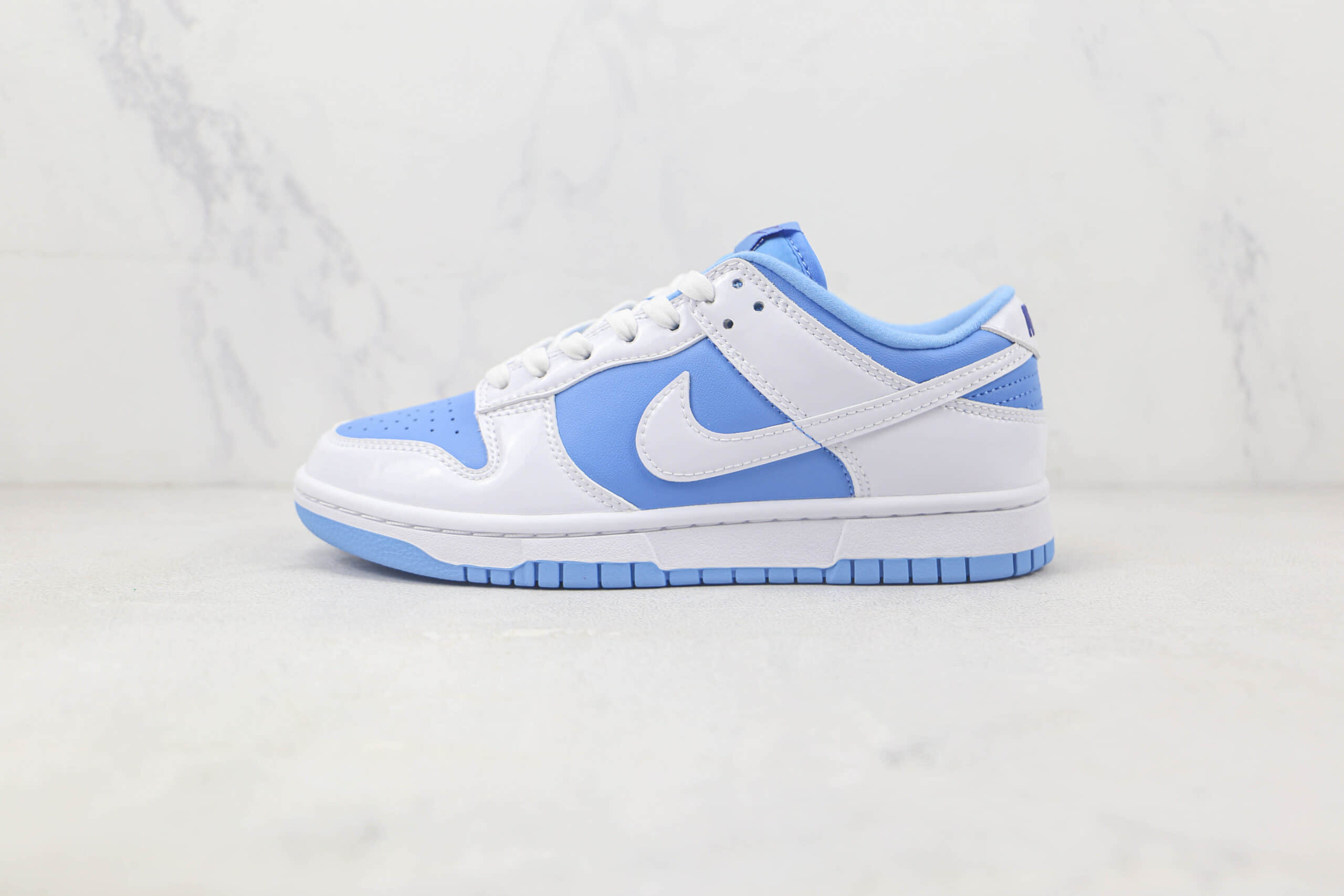 耐克Nike Dunk SB Low纯原版本低帮DUNK北卡白蓝色板鞋 莆田耐克DUNK批发 货号：DJ9955-101