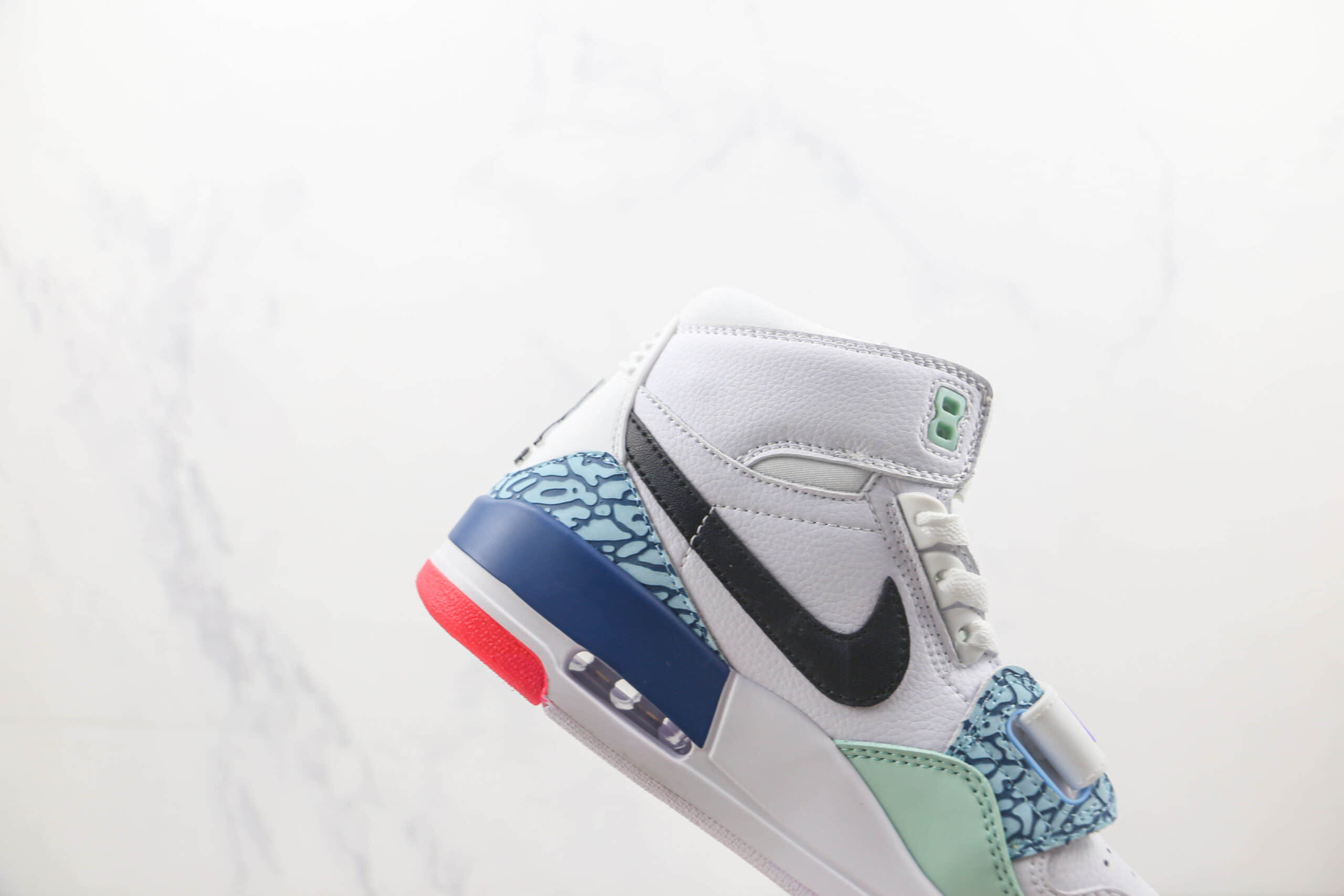 乔丹Air Jordan Legacy 312纯原版本高帮AJ312三合一篮球鞋 莆田AJ工厂货源 货号：AV3922-203