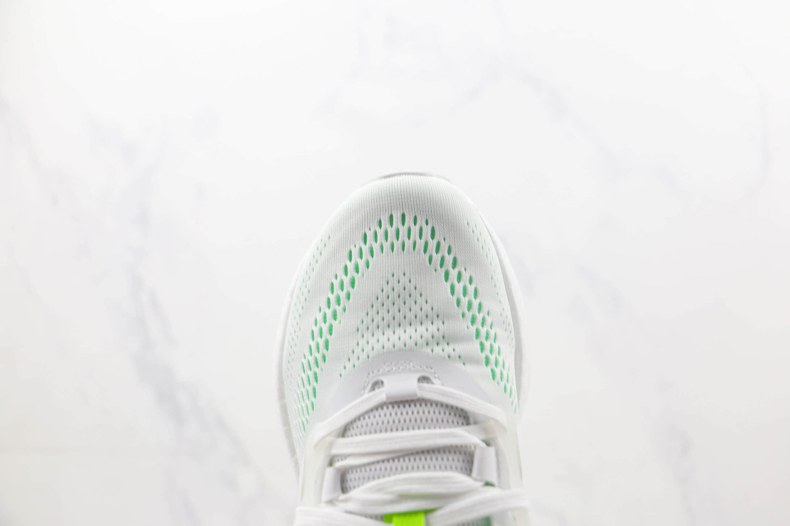 阿迪达斯Adidas PureBOOST 22纯原版本白绿色UB爆米花跑鞋 阿迪达斯UB爆米花系列 货号：GZ5175