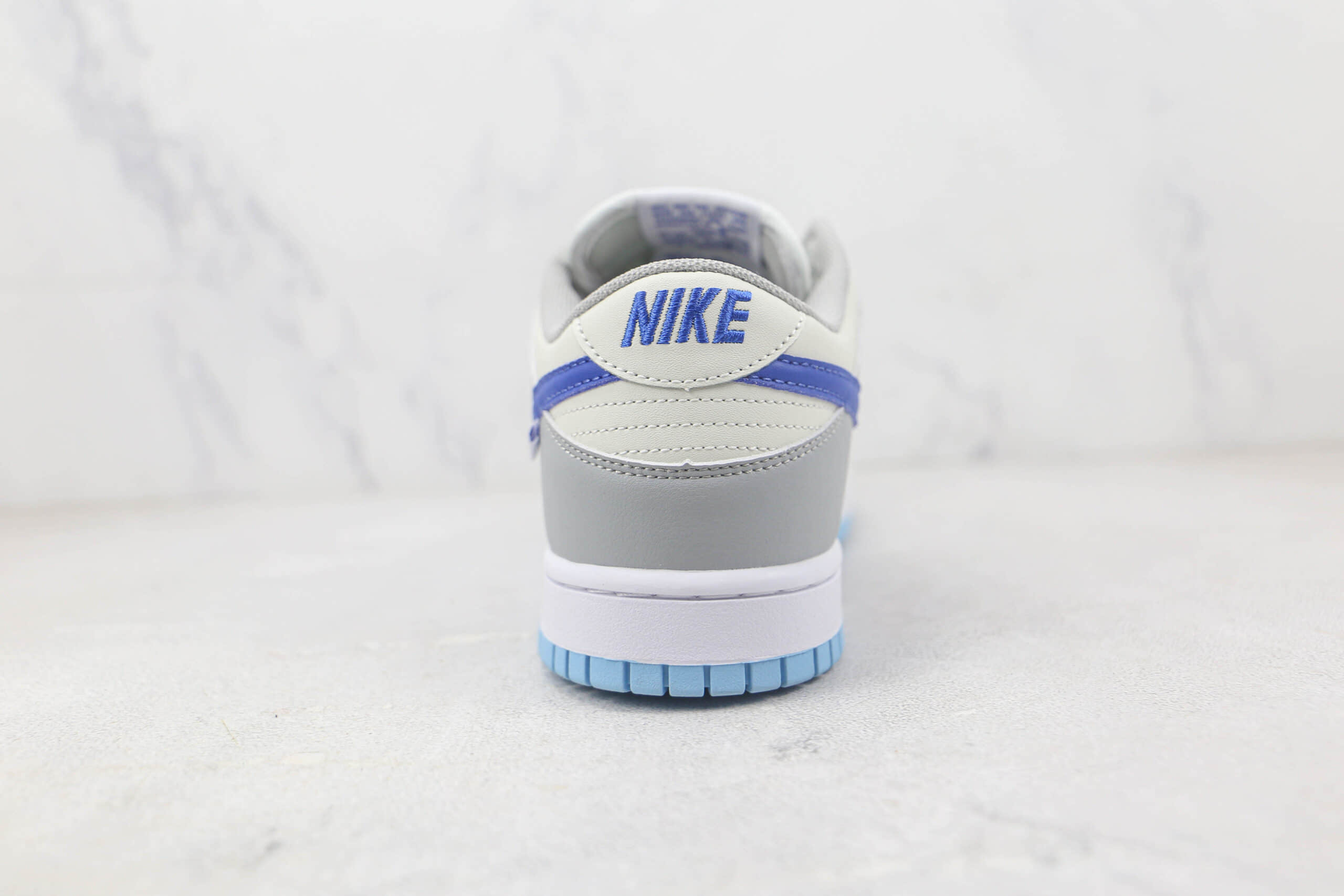 耐克Nike SB Dunk Low Dunk纯原版本低帮SB DUNK灰白蓝拼接板鞋 耐克DUNK工厂货源 货号：FB1843-141