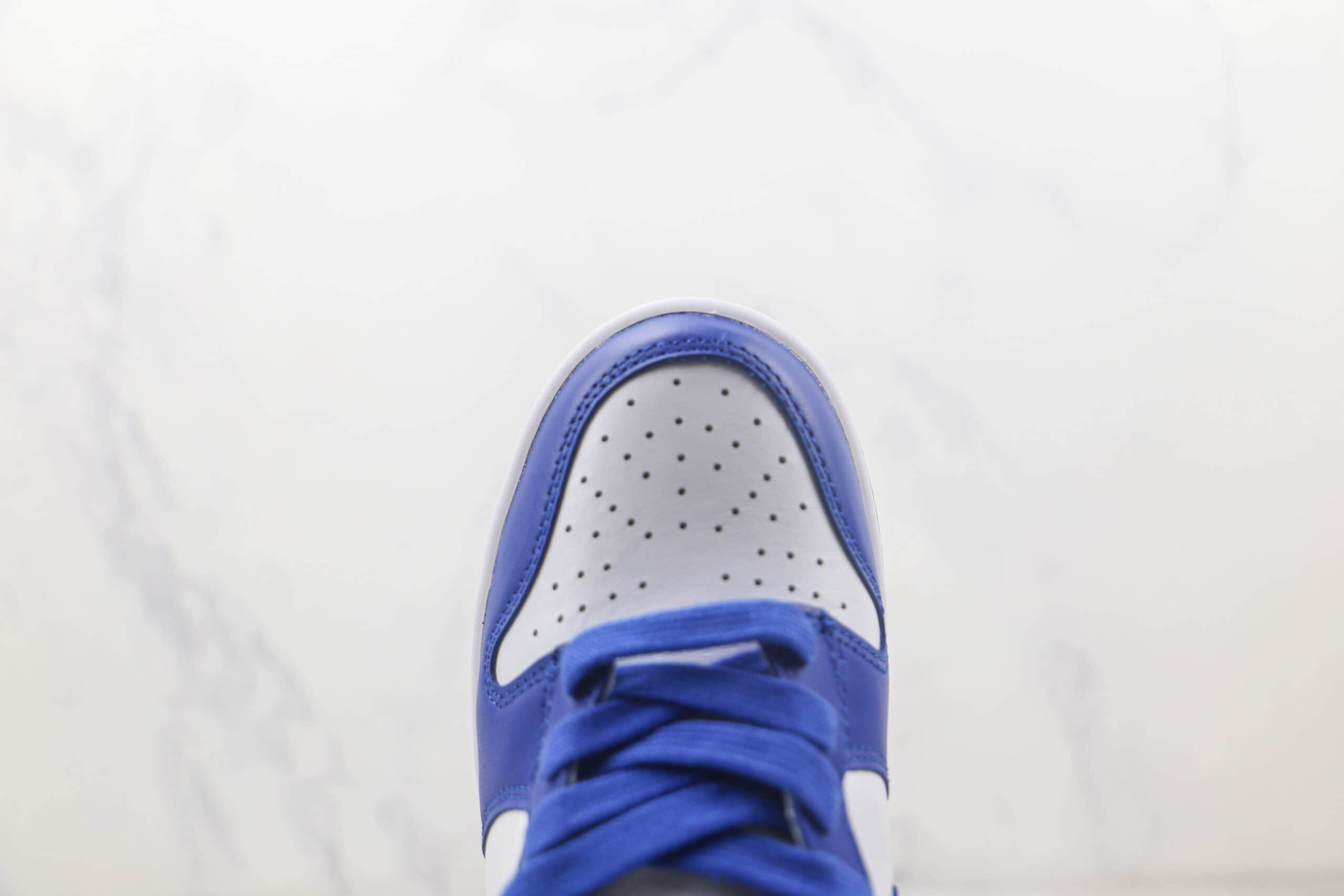 耐克Nike Dunk High纯原版本高帮DUNK大学蓝配色板鞋 莆田耐克DUNK工厂货源 货号：DD1399-102
