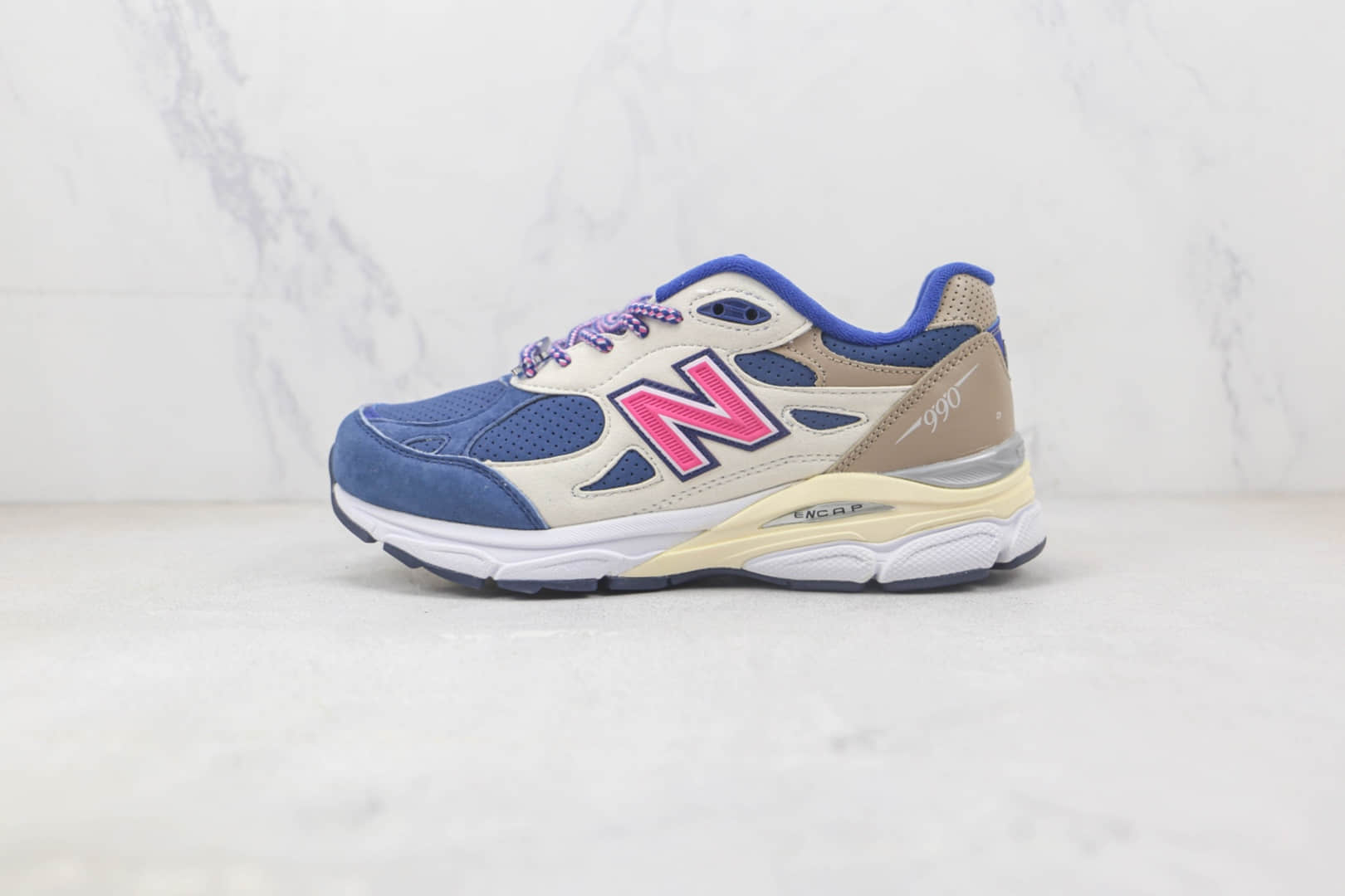 新百伦New Balance 990 x KITH联名款纯原版本NB990V3拼接米白粉蓝棕色复古老爹鞋 新百伦NB990联名款系列 货号：M990KH3