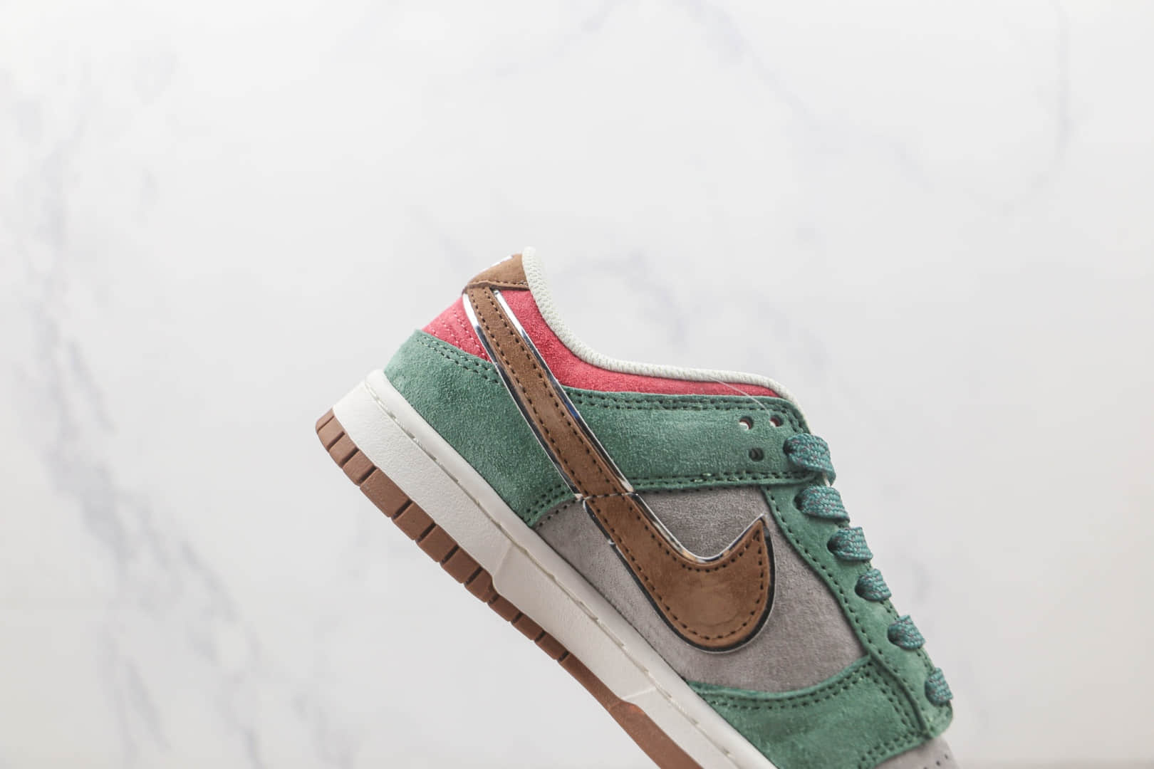 耐克Nike SB Dunk Low Steamboy OST x Otomo Katsuhiro大友克洋联名款低帮SB DUNK板鞋 耐克DUNK校园板鞋 货号：ST1391-203