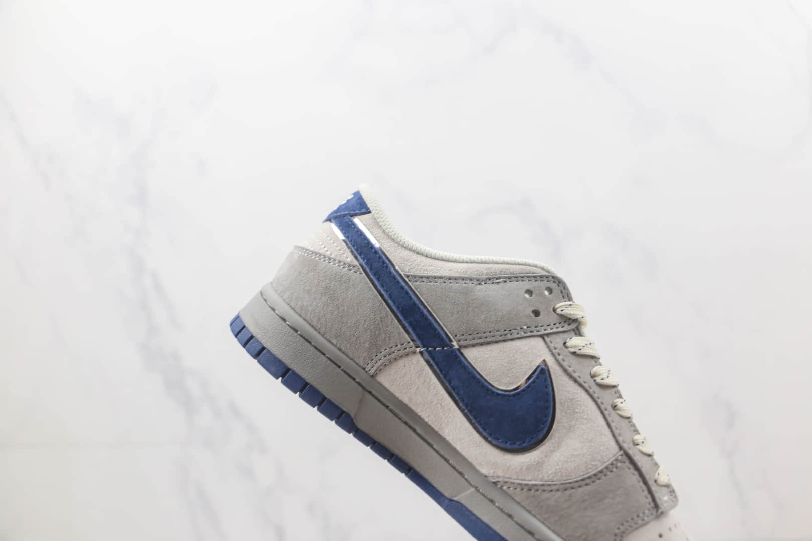 耐克Nike SB Dunk Low Steamboy OST x Otomo Katsuhiro大友克洋联名款纯原版本SB DUNK板鞋 耐克DUNK联名款 货号：FF0918-012