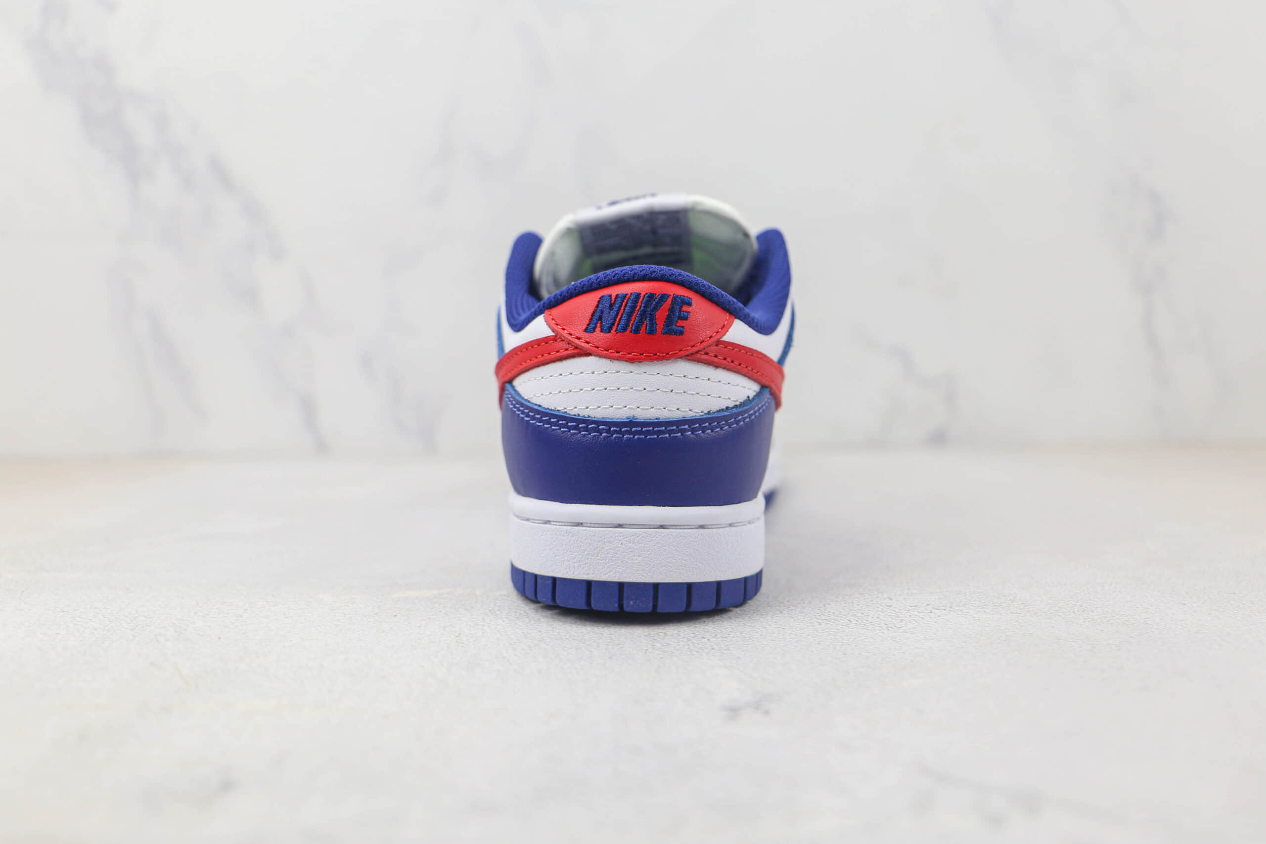 耐克Nike SB Dunk Low纯原版本低帮SB DUNK白蓝红勾板鞋 耐克DUNK系列工厂 货号：DD1503-119