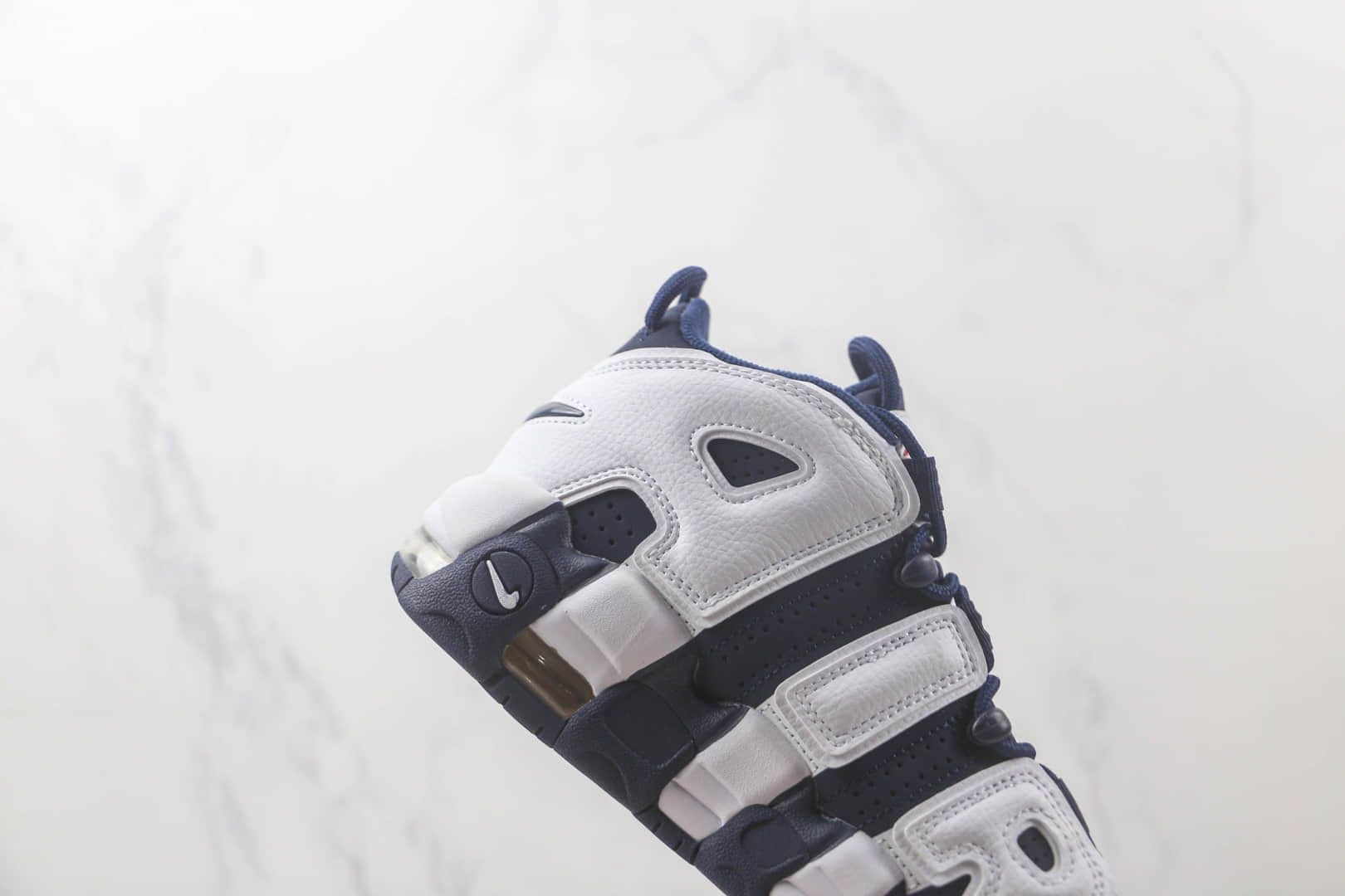 耐克Nike Air More Uptempo纯原版本皮蓬大R白蓝色篮球鞋 耐克皮蓬篮球鞋系列 货号：415082-104