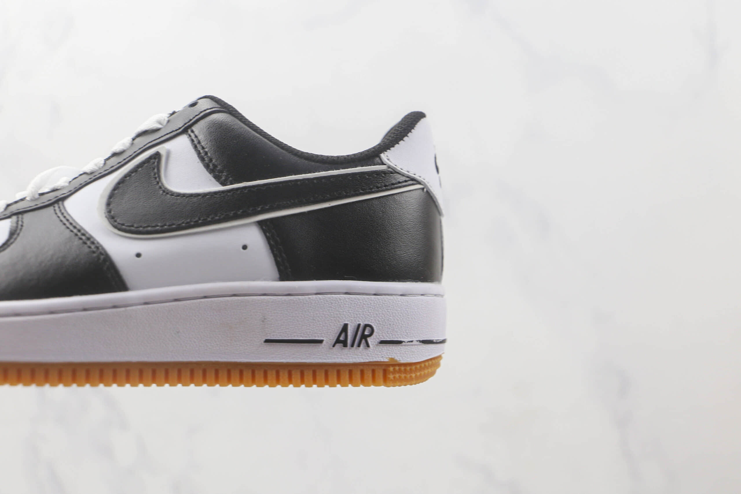 耐克Nike Air Force 1 Low 07纯原版本空军一号AF1黑白生胶板鞋 耐克空军一号校园板鞋 货号：AW2296-002