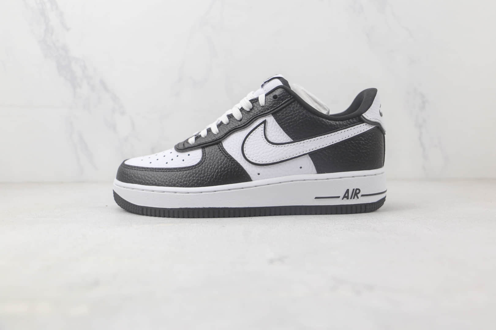 耐克Nike Air Force 1 Low 07纯原版本空军一号AF1黑白拼接板鞋 耐克空军一号校园板鞋 货号：DX3115-100