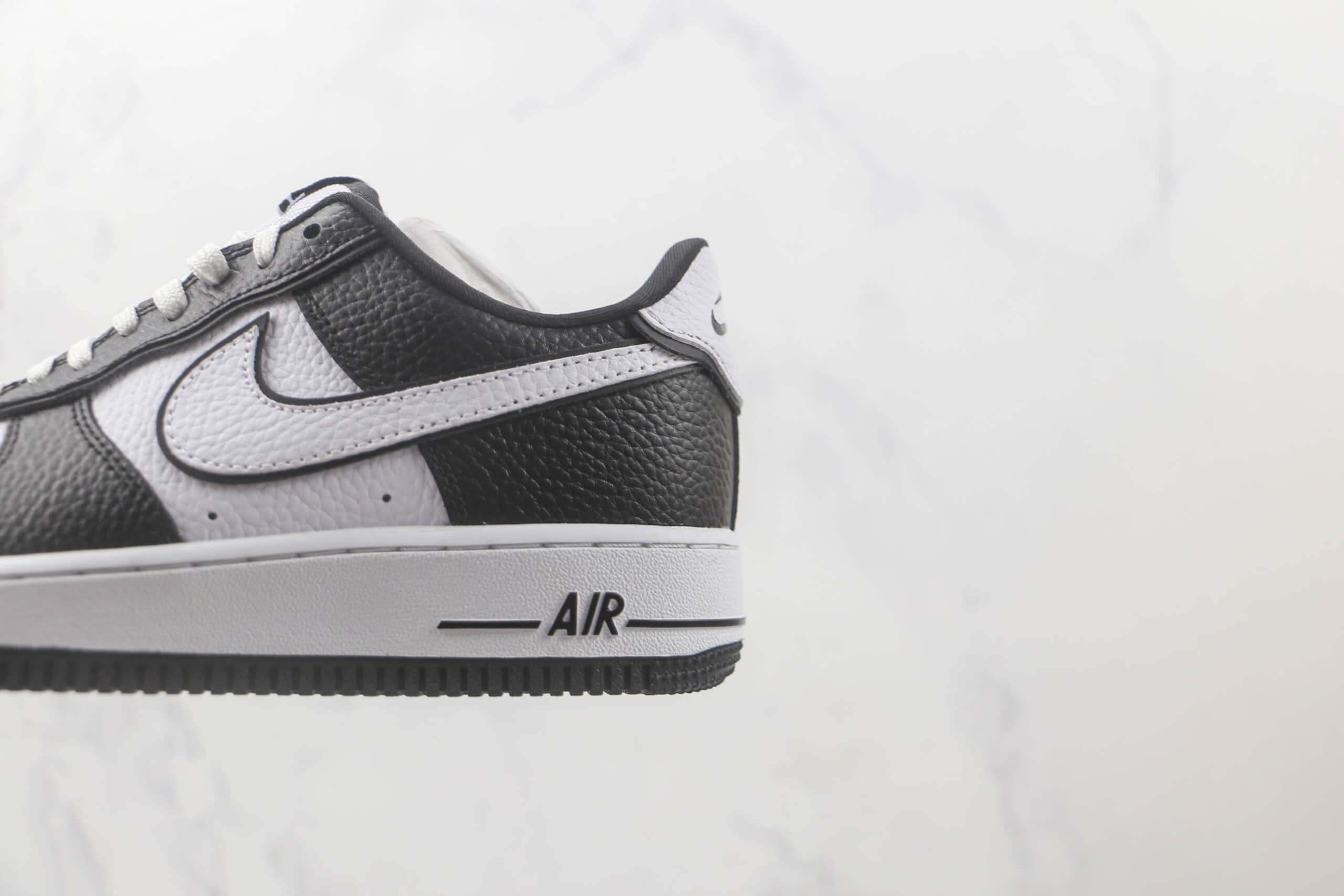 耐克Nike Air Force 1 Low 07纯原版本空军一号AF1黑白拼接板鞋 耐克空军一号校园板鞋 货号：DX3115-100