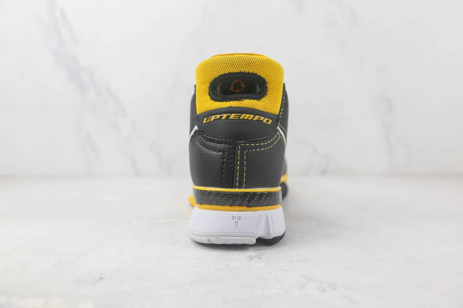 耐克NIKE KOBE 1 PROTRO科比1代实战篮球鞋 耐克科比1代球鞋 货号：AQ2728-003
