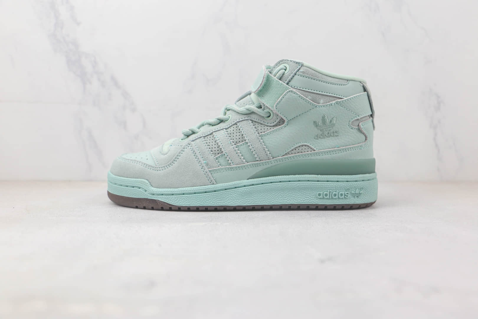 阿迪达斯Adidas Originals Forum 84 High纯原版本绿色魔术贴高帮复古系带百搭休闲运动板鞋 阿迪达斯校园板鞋 货号：FZ4387