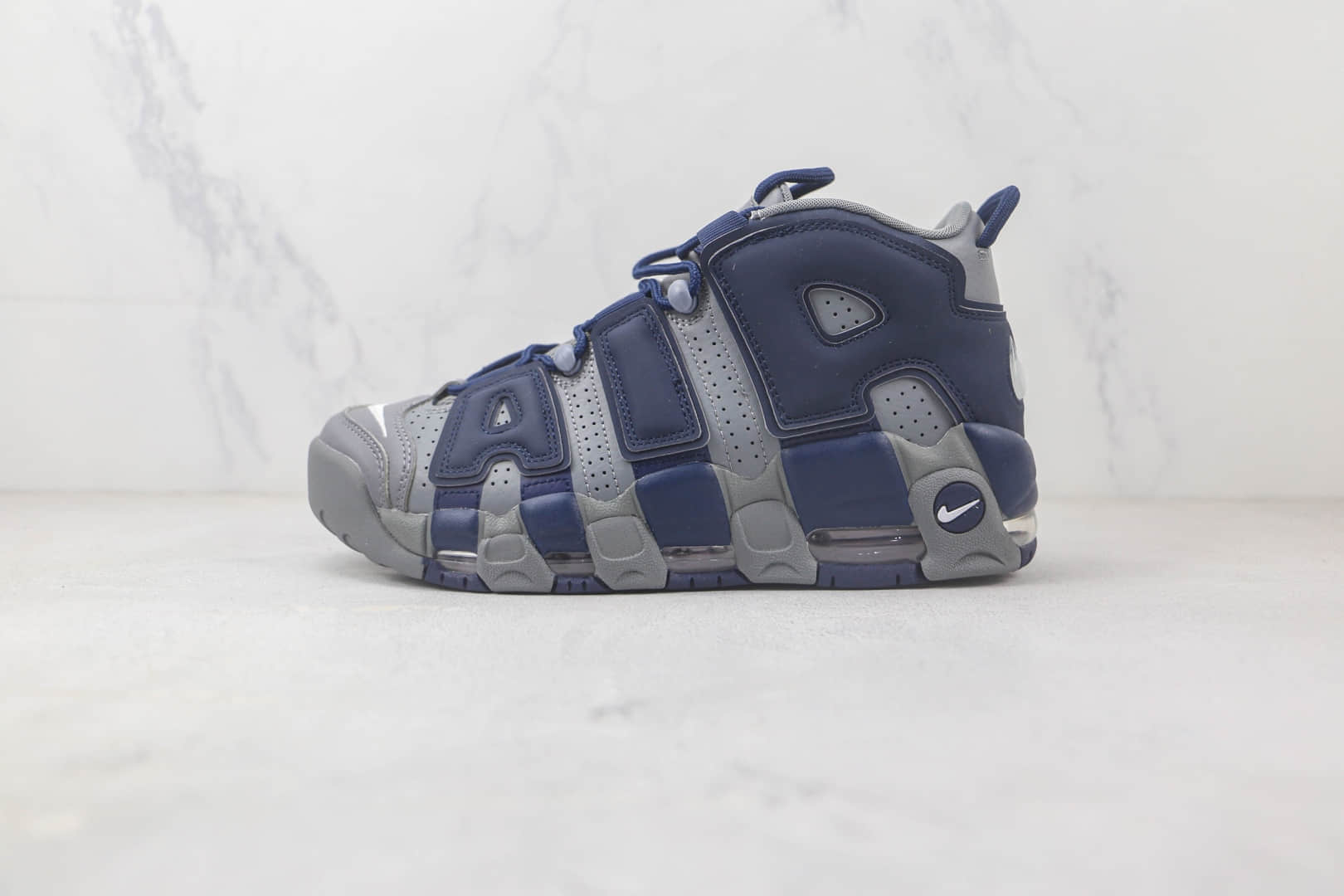 耐克Nike Air More Uptempo纯原版本皮蓬大R灰蓝色篮球鞋 耐克皮蓬系列球鞋 货号：911948-003