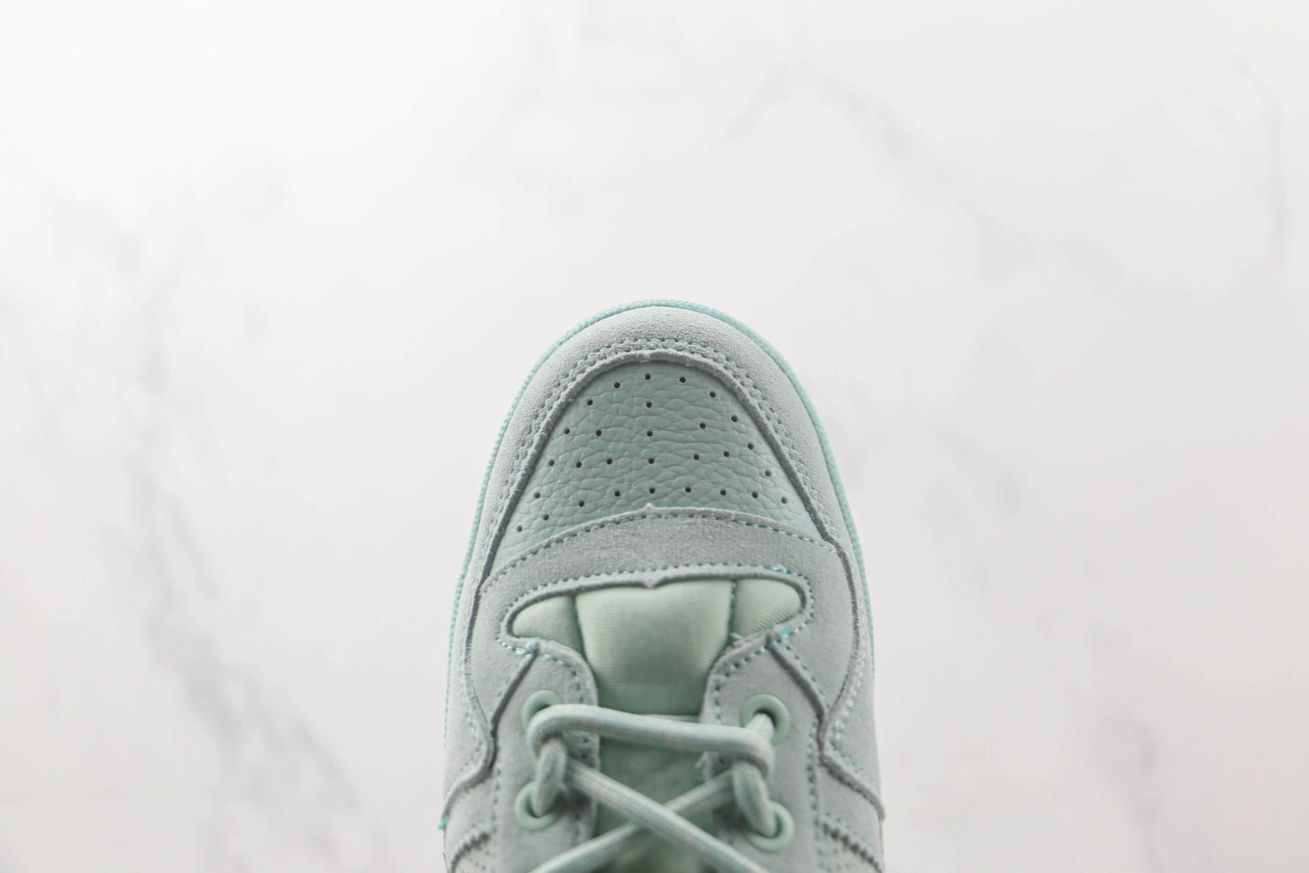 阿迪达斯Adidas Originals Forum 84 High纯原版本绿色魔术贴高帮复古系带百搭休闲运动板鞋 阿迪达斯校园板鞋 货号：FZ4387
