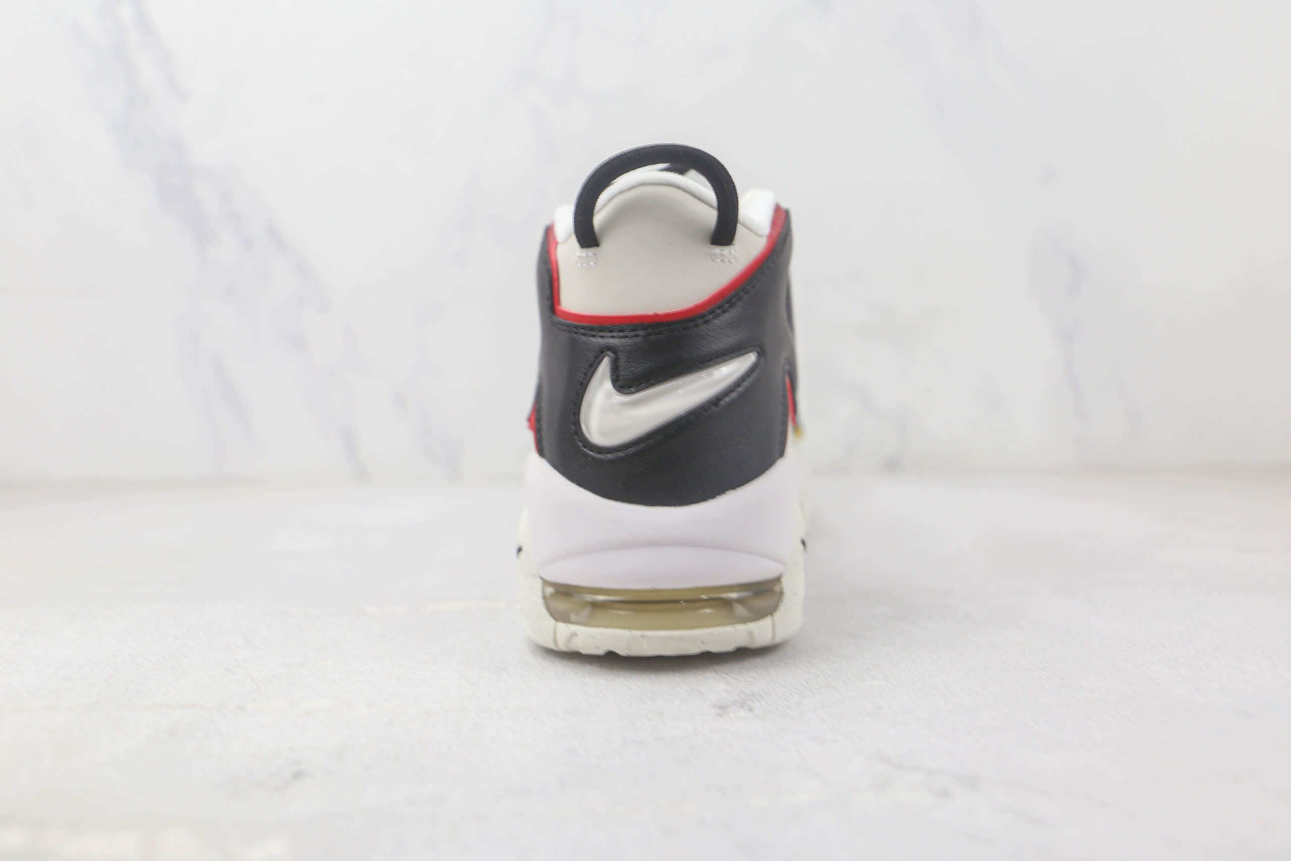 耐克Nike Air More Uptempo纯原版本皮蓬大R白黑红配色篮球鞋 耐克皮蓬球鞋全系列 货号：DM1297-100