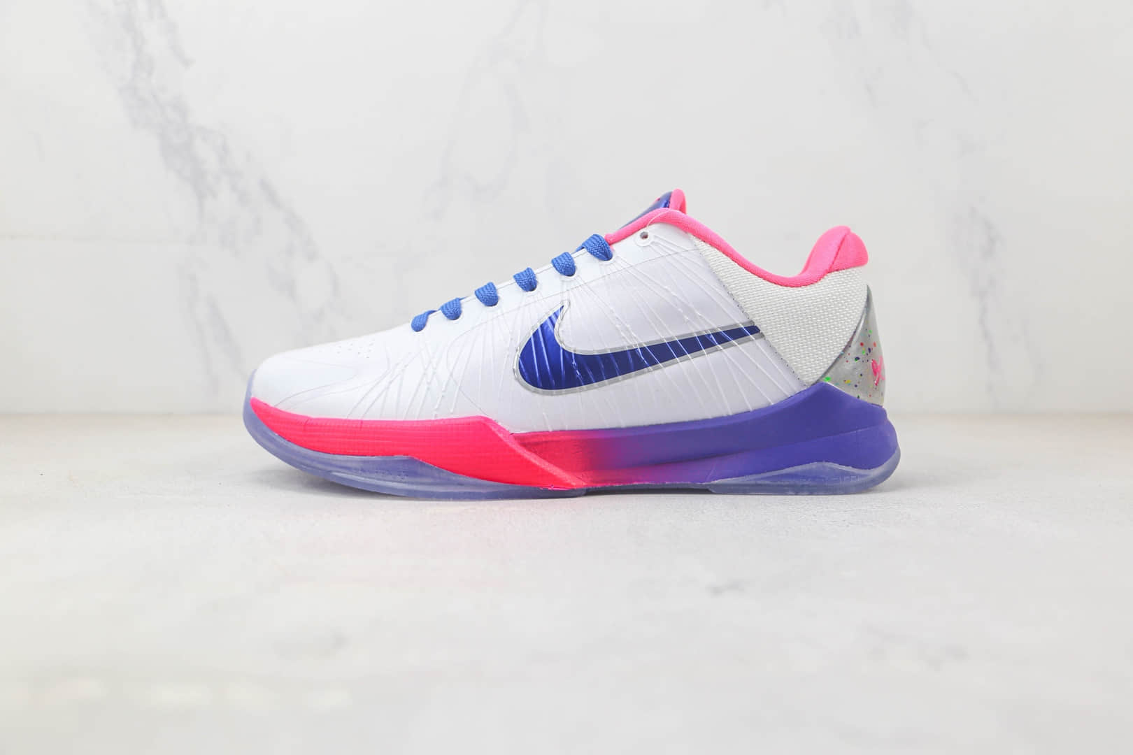 耐克Nike Zoom Kobe 5 Kay Yow纯原版本科比5代乳腺癌配色实战篮球鞋 莆田天花板科比球鞋货源 货号：CW2210-100