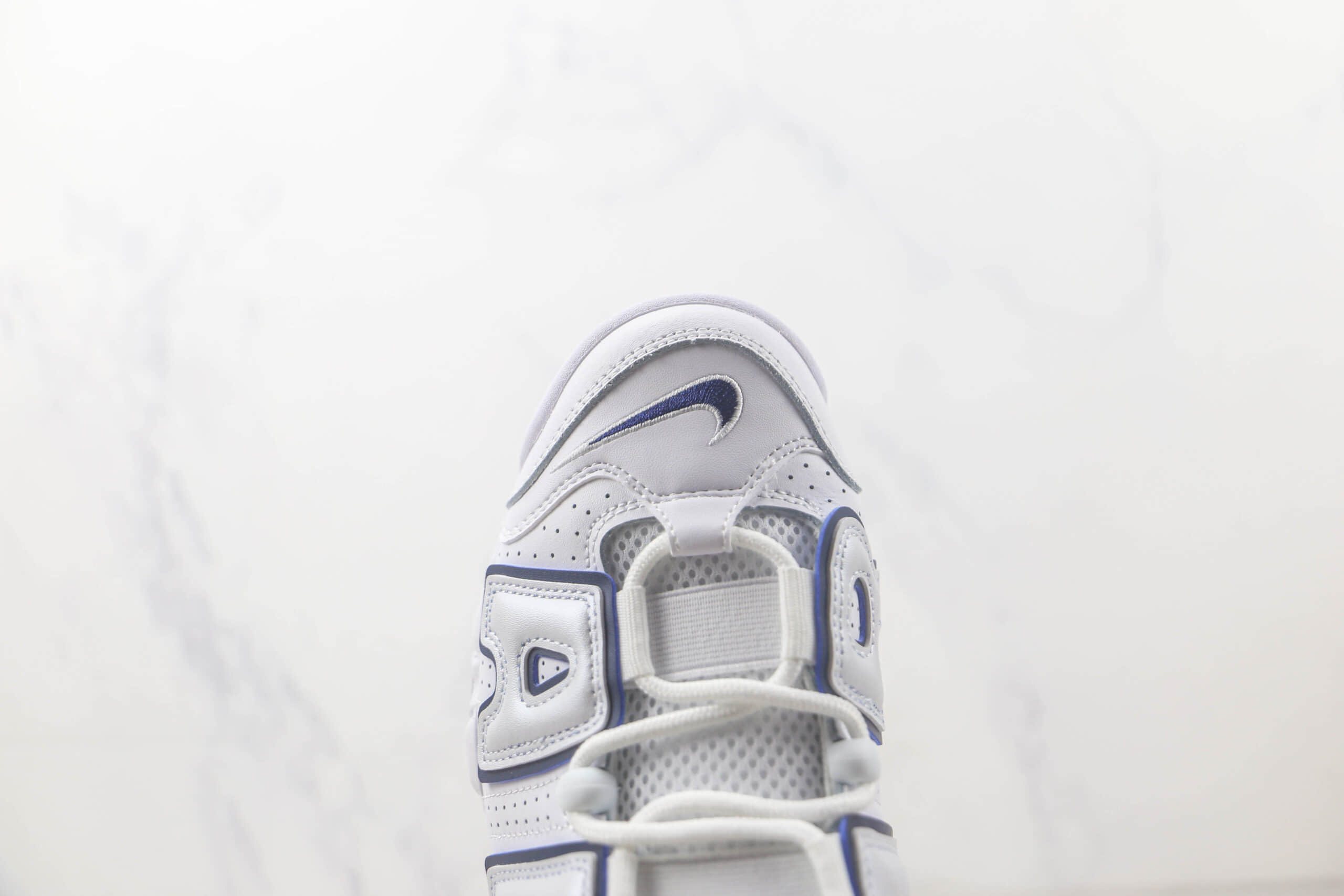 耐克Nike Air More Uptempo纯原版本皮蓬大R白蓝色篮球鞋 莆田天花板皮蓬篮球鞋 货号：415082-109