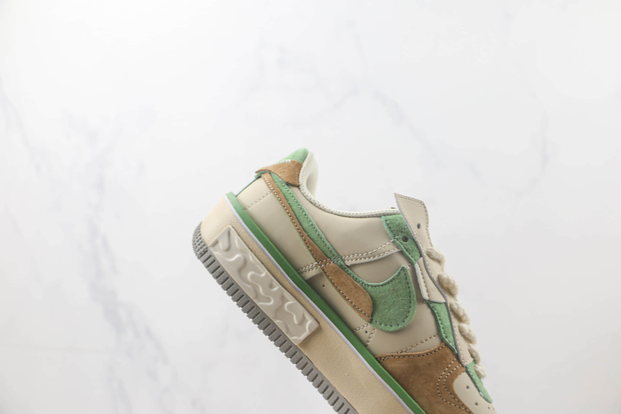 耐克Nike Air Force 1 Fontanka Cactus纯原版本低帮空军一号丰塔卡系列仙人掌配色板鞋 耐克空军一号校园系列板鞋 货号：CW6688-801