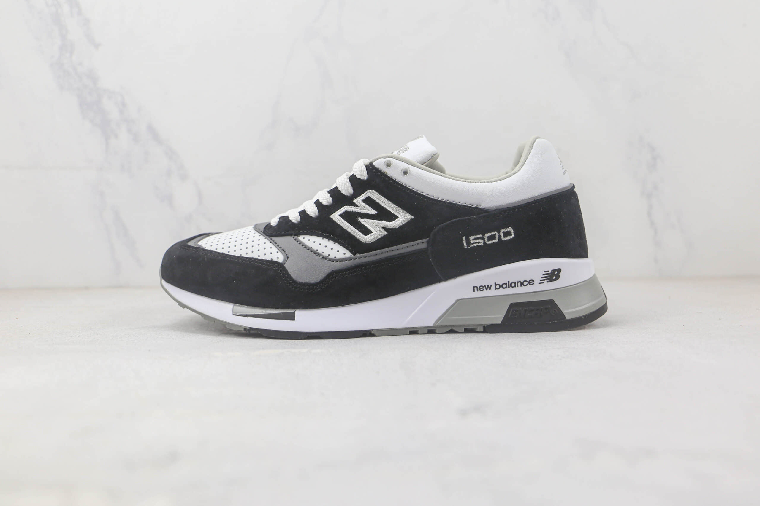 新百伦New Balance Made in UK M1500纯原版本NB1500麂皮灰蓝鸳鸯老爹鞋 新百伦M1500复古慢跑鞋 货号：M1500KGW