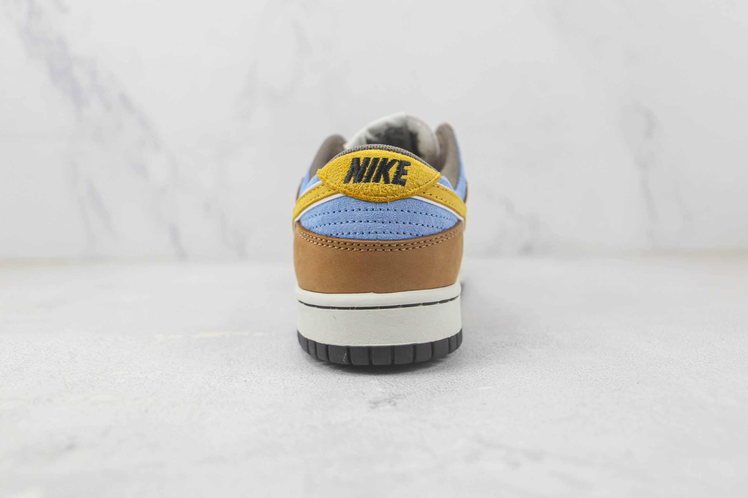 耐克Nike SB Dunk Low Steamboy OST x Otomo Katsuhiro大友克洋联名款低帮SB DUNK板鞋 莆田天花板DUNK板鞋 货号：LF0039-018