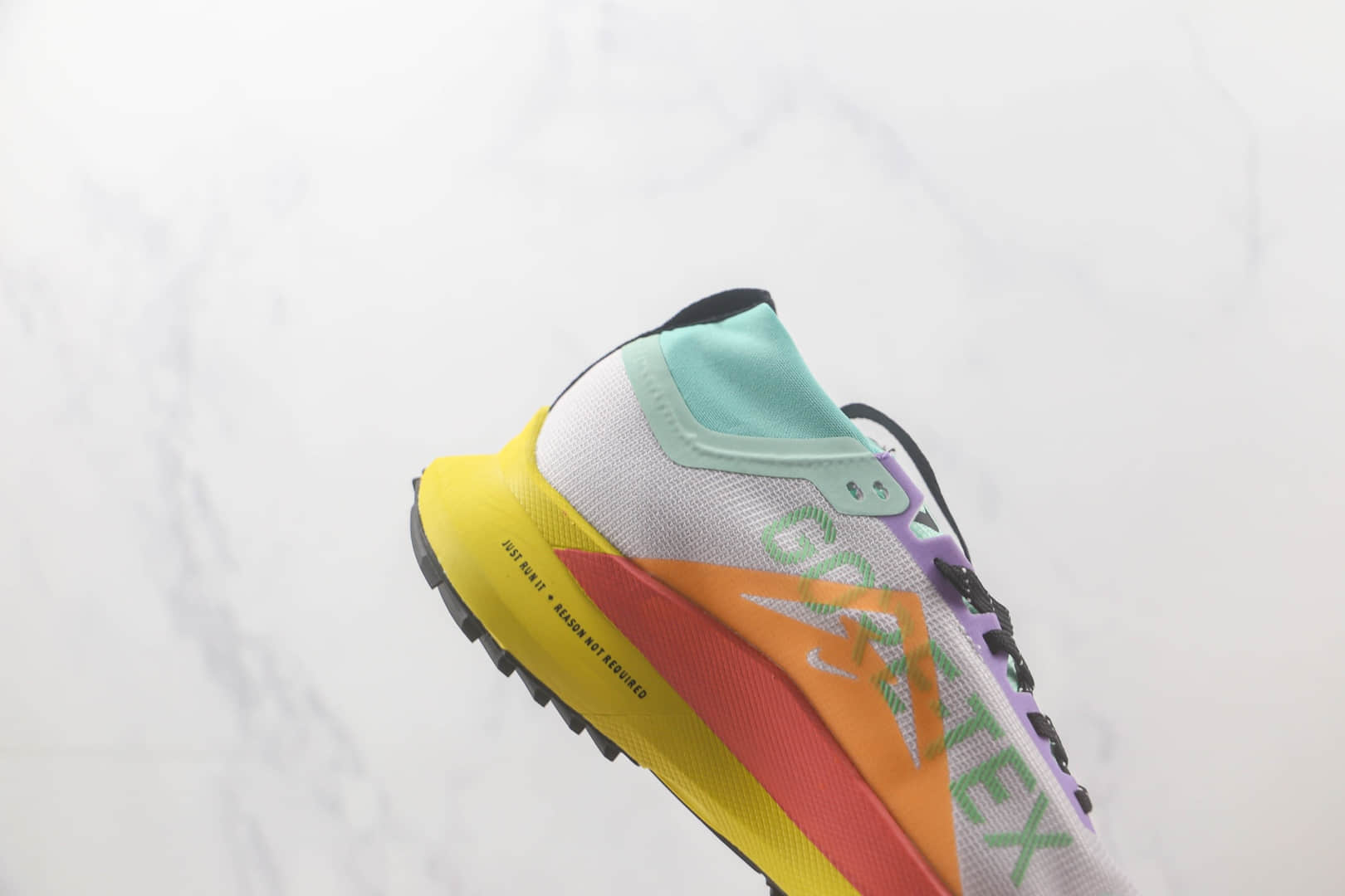 耐克Nike Pegasus Trail 4纯原版本白灰绿色户外越野跑步鞋 耐克户外运动鞋系列 货号：DJ7926-500