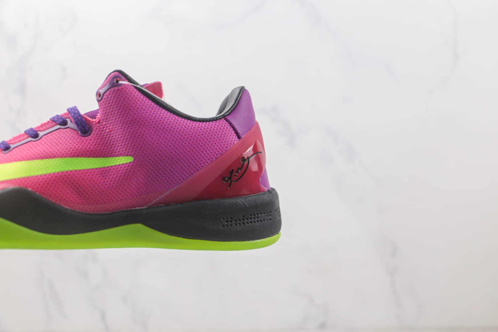 耐克Nike Kobe 8 Mambacurial纯原版本科比8代粉色实战篮球鞋　耐克科比系列篮球鞋　货号：615315-500