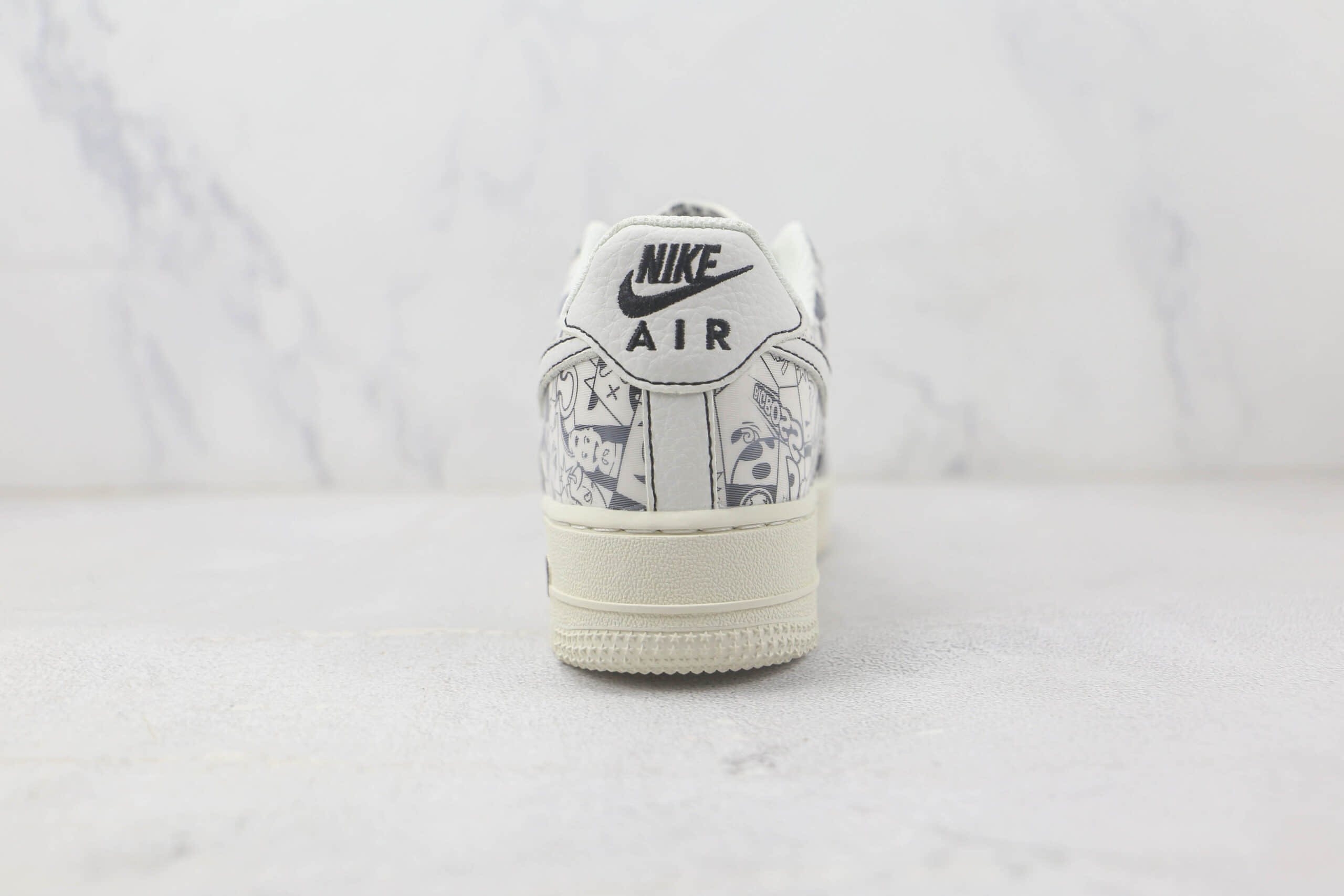 耐克Nike Air Force 1 Low 07 Game Player纯原版本低帮空军一号街头霸王系列白灰涂鸦配色板鞋 耐克空军一号校园系列 货号：ZG0088-812