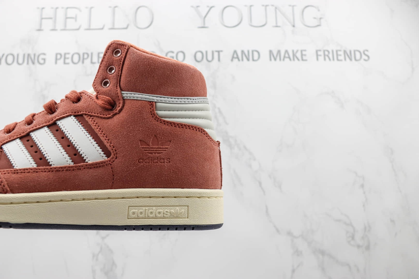 阿迪达斯Adidas Originals Centennial 85 High纯原版本高帮红白色麂皮拼接板鞋 莆田天花板阿迪达斯板鞋 货号：FZ5993
