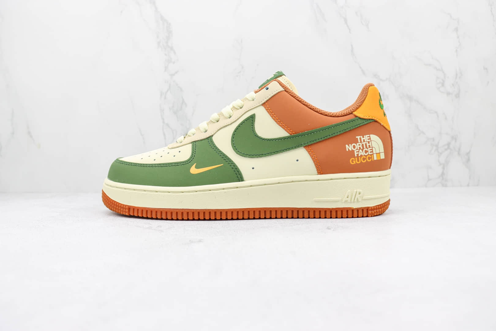 耐克NIke Air Force 1 '07 Low纯原版本低帮空军一号青雾棕配色板鞋 耐克空军一号校园板鞋 货号：BS9055-811