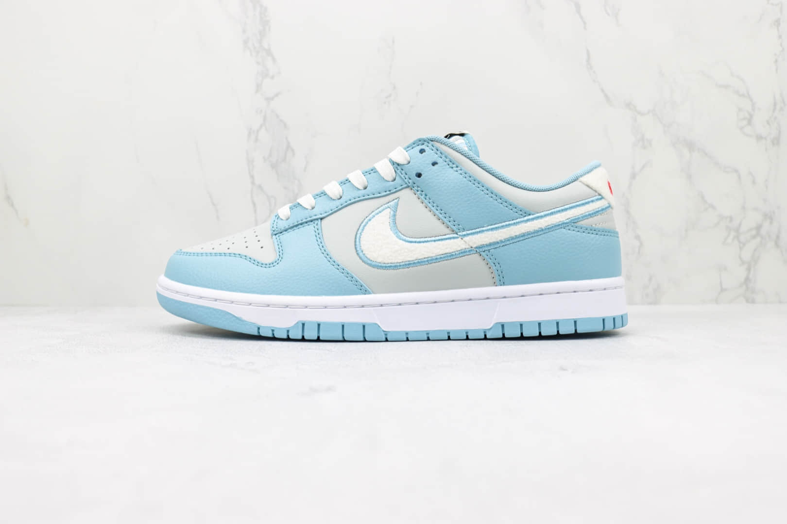 耐克Nike SB Dunk Low Dunk纯原版本低帮SB DUNK蓝灰白色板鞋 莆田天花板DUNK板鞋 货号：FB1871-011