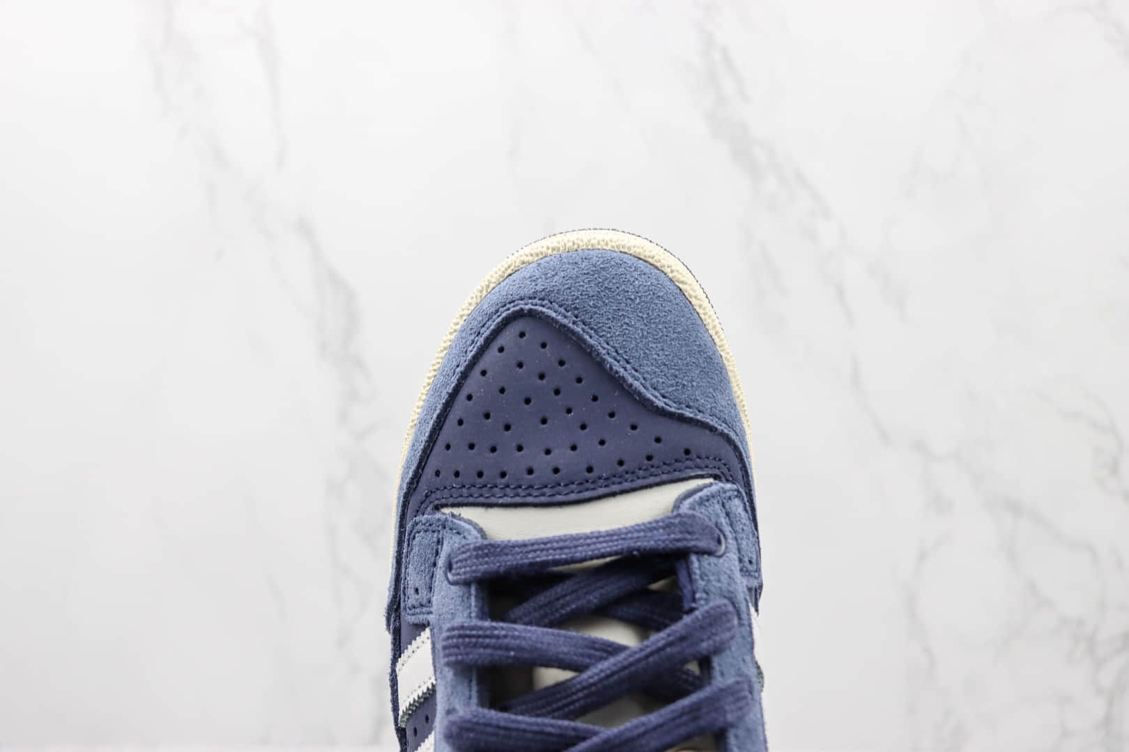 阿迪达斯Adidas Originals Centennial 85 High纯原版本高帮复古蓝白色麂皮板鞋 莆田天花板阿迪达斯板鞋 货号：FZ5992