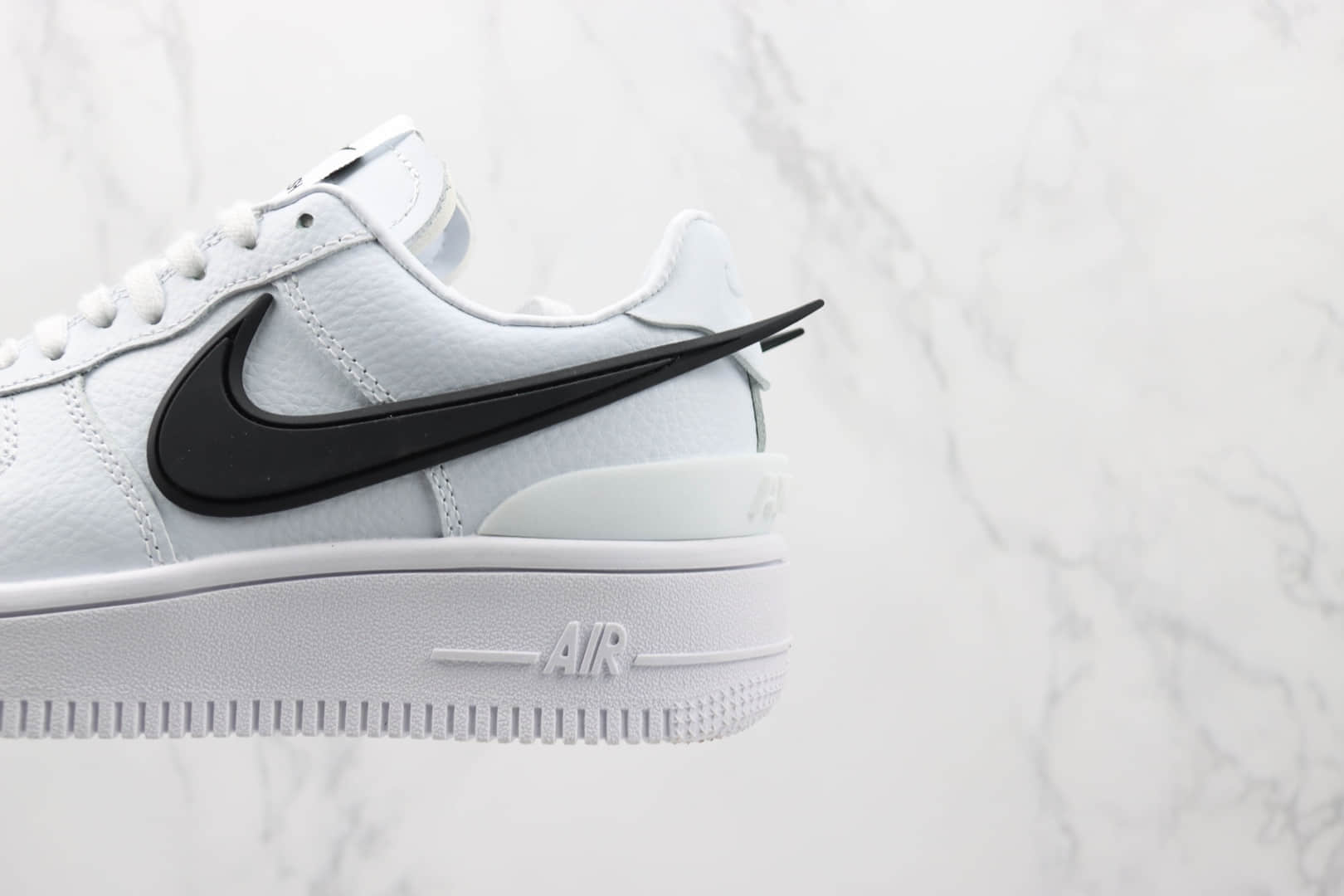 耐克Nike Air Force 1 Low SP纯原版本低帮空军一号埋伏系列白色黑勾板鞋 耐克空军一号系列板鞋 货号：DV3464-002