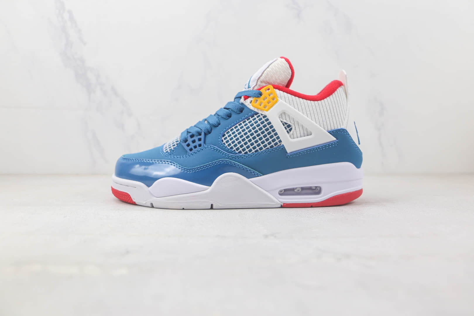 乔丹Air Jordan 4 Retro White Cement白蓝红色AJ4篮球鞋 莆田天花板AJ4篮球鞋 货号：DR6952-400