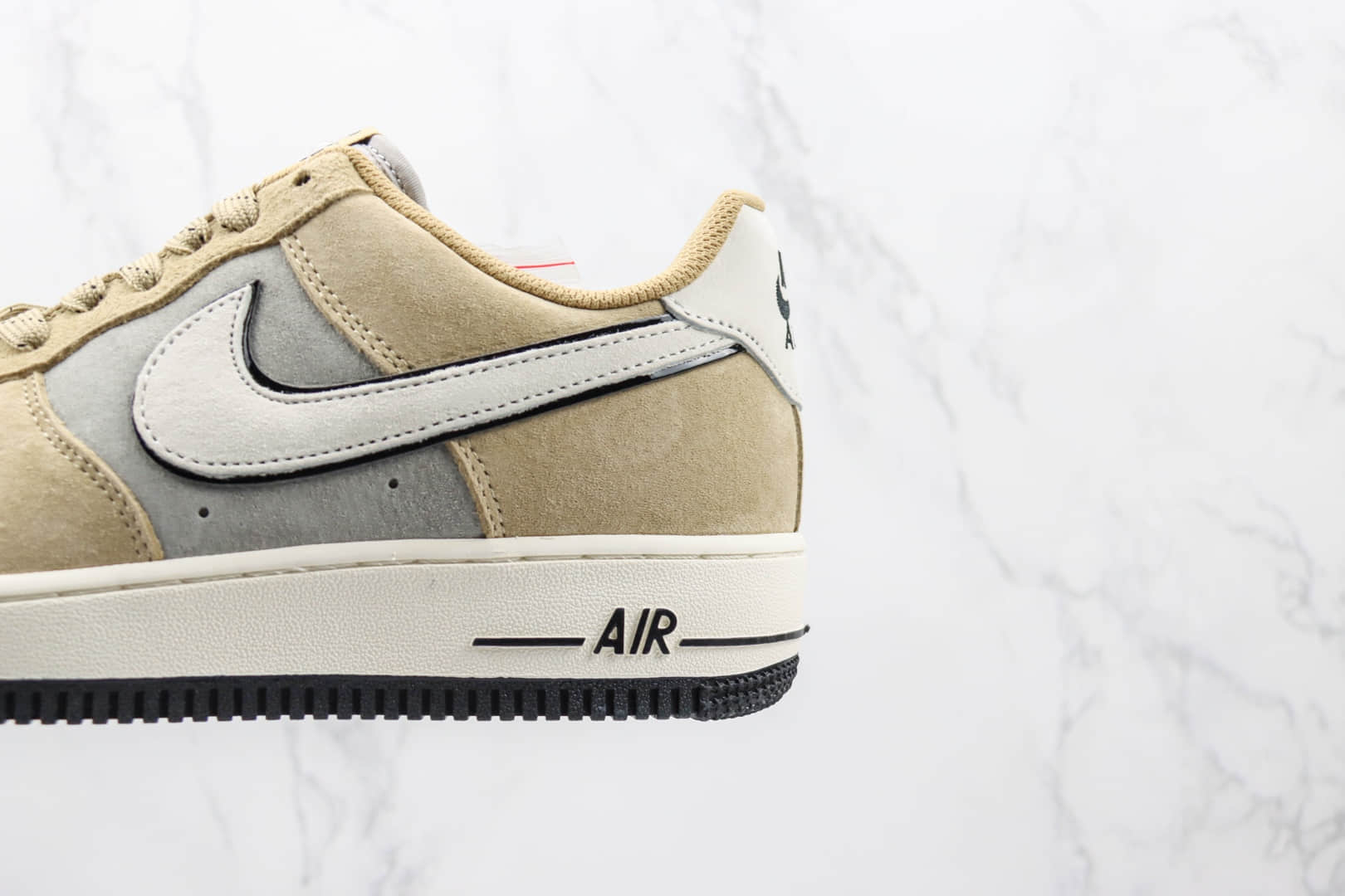 耐克Nike Air Force 1 Low 07纯原版本低帮空军一号棕灰麂皮配色板鞋 耐克空军一号校园板鞋 货号：DK3966-153