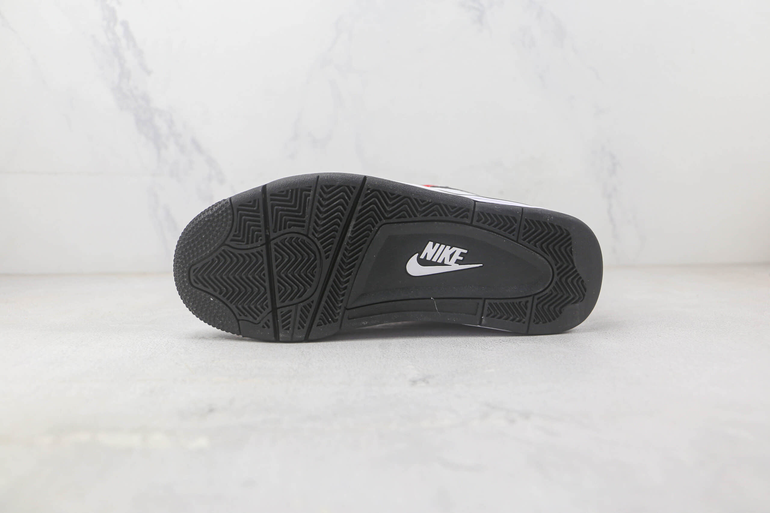 耐克Nike Air Flight 89纯原版本星际篮球鞋主题白黑红色Flight89篮球鞋　莆田耐克系列篮球鞋　货号：FD9928-101